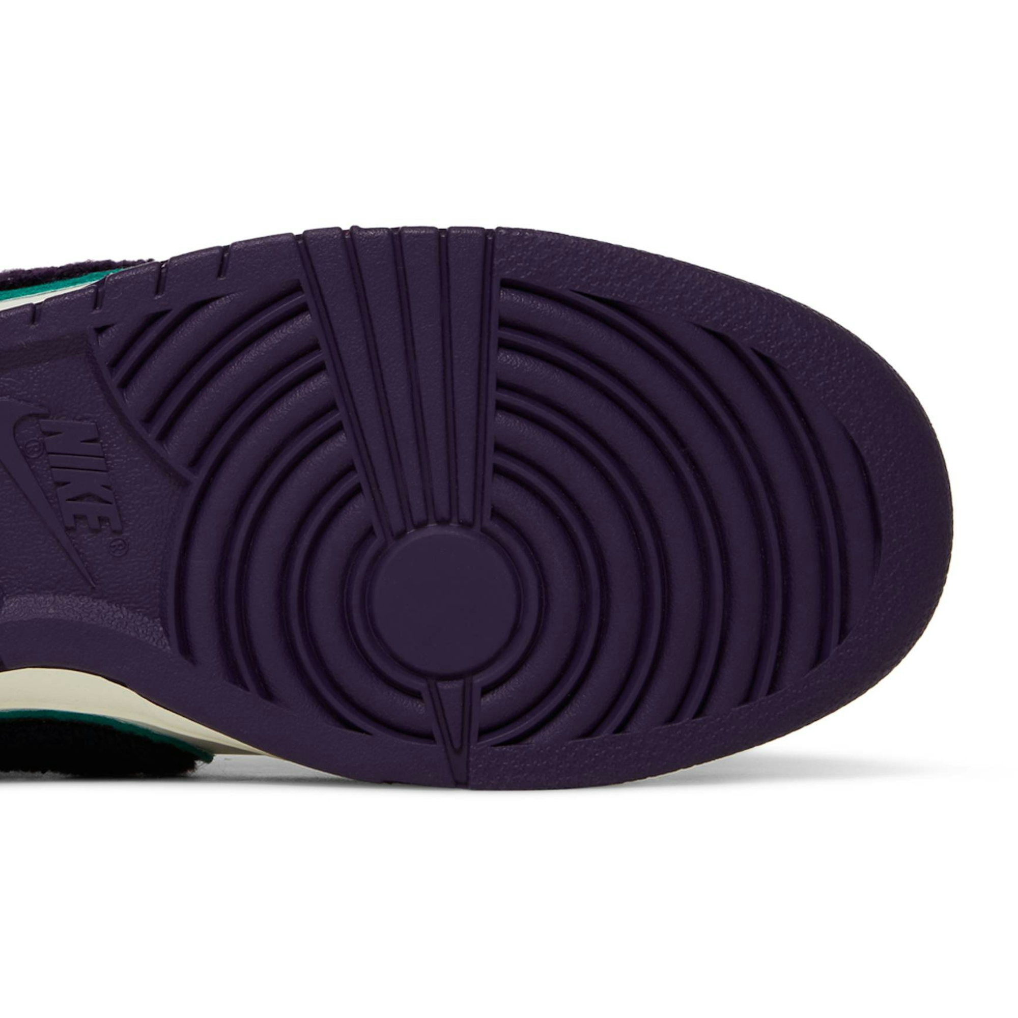 nike-dunk-low-chenille-swoosh-sail-grand-purple-dq7683-100-ahfhj.jpeg