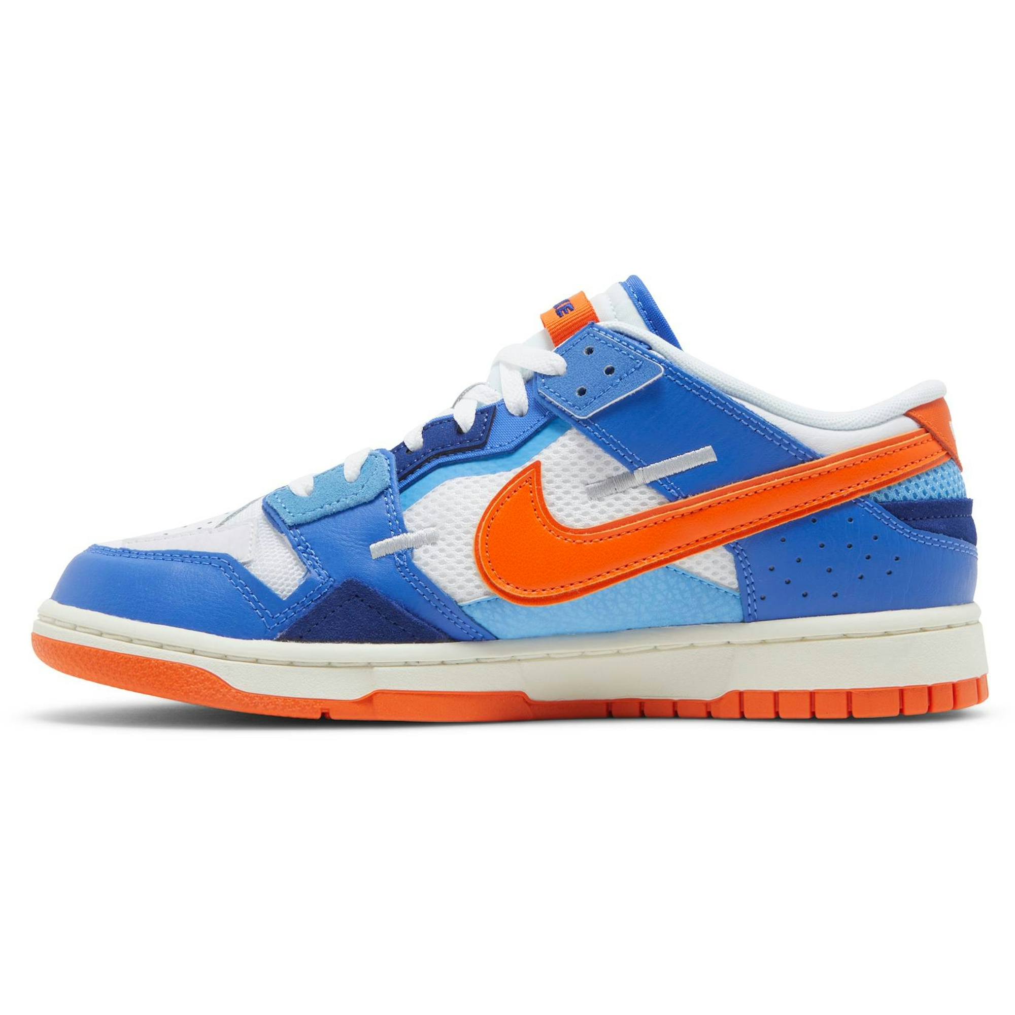 nike-dunk-low-scrap-knicks-dm0128-100-nicesnk-e7afz.jpeg