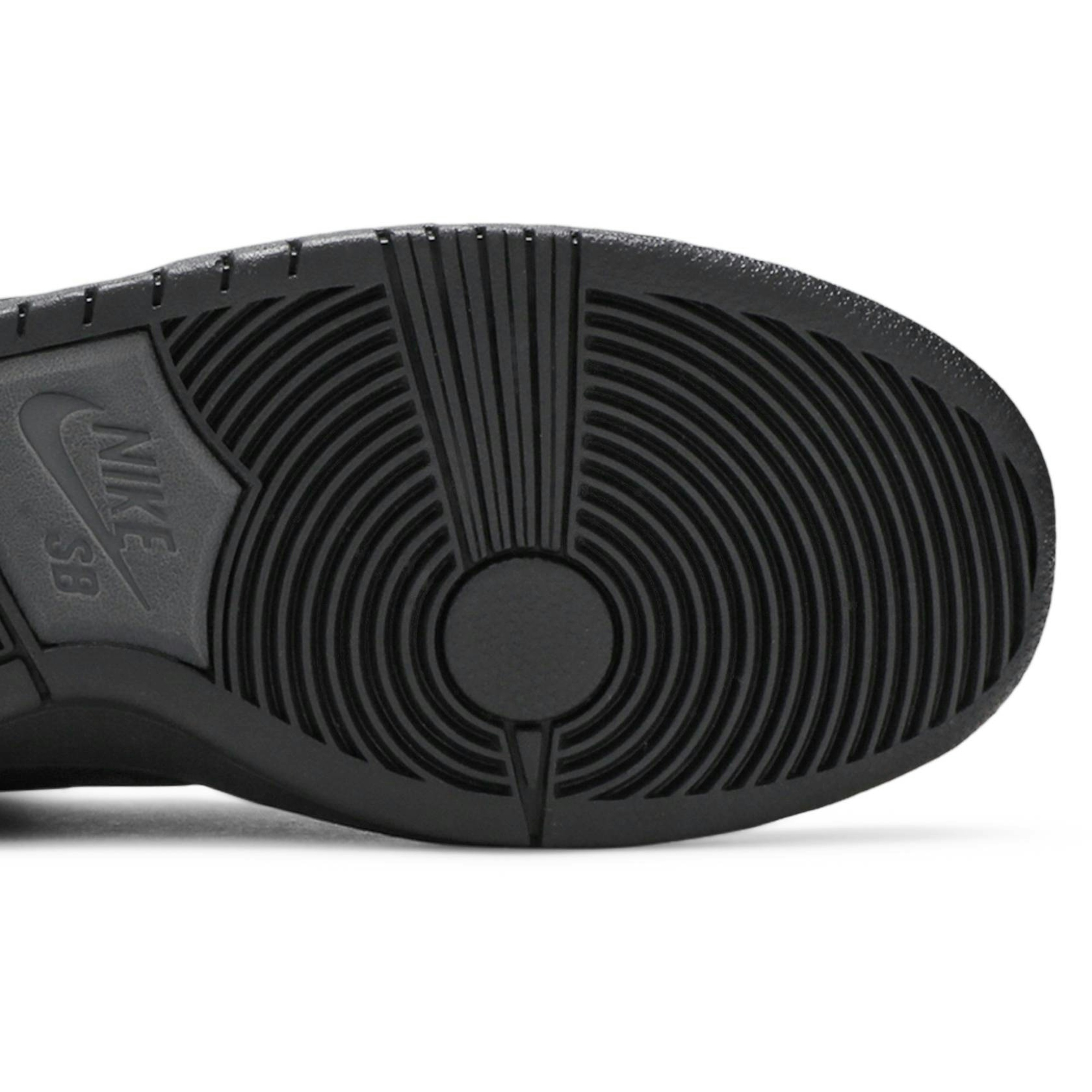 nike-sb-dunk-high-pro-bota-923110-001-nicesnk-vluwe.jpeg