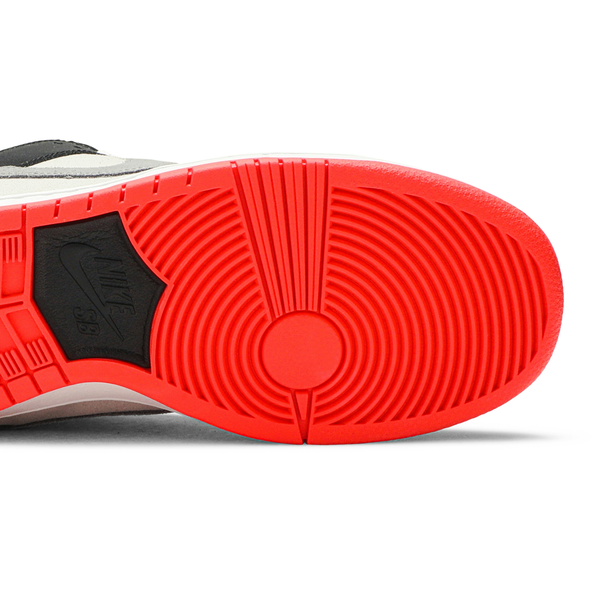 nike-sb-dunk-low-am90-infrared-also-worn-by-jay-chou-cd2563-004-l1tjj.jpeg