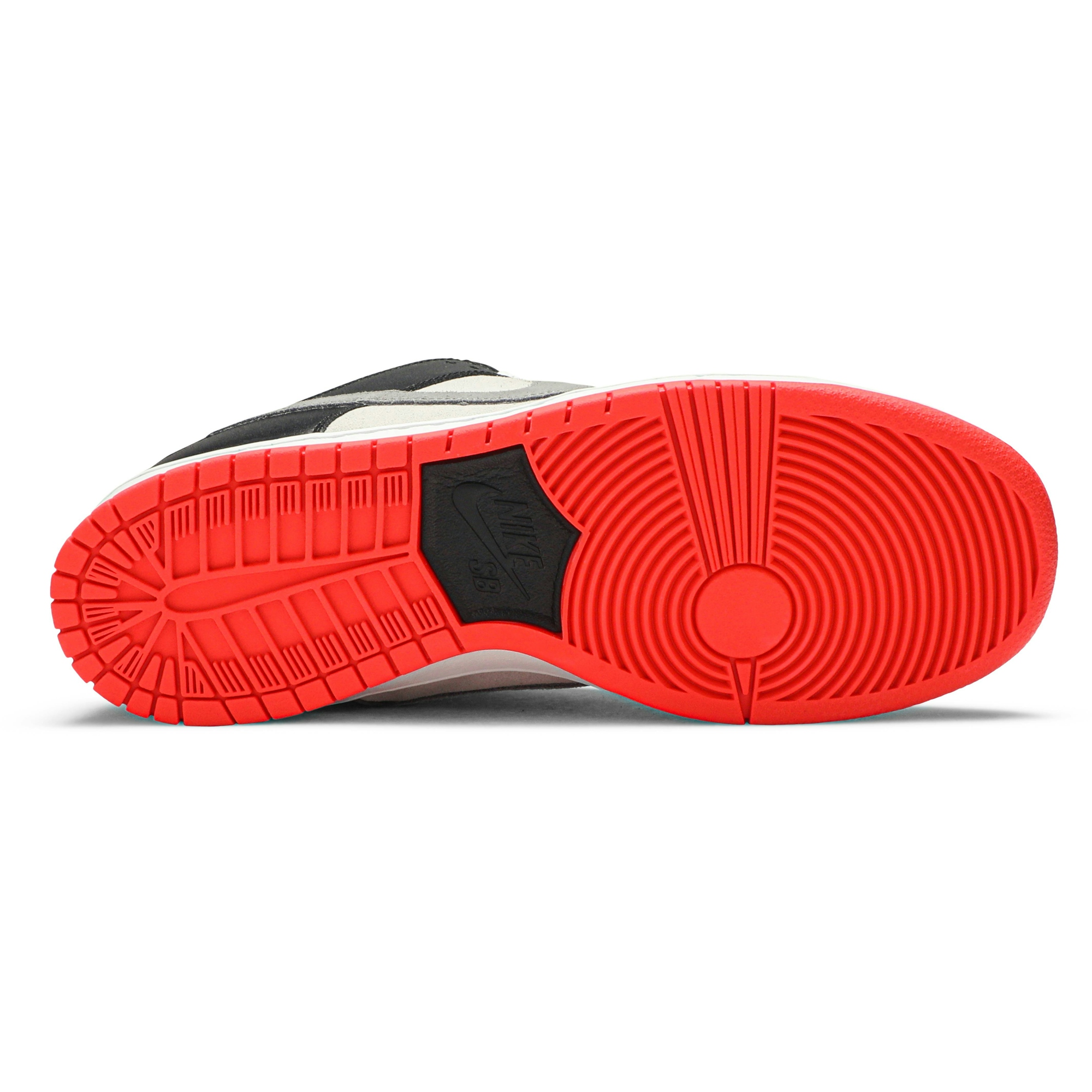 nike-sb-dunk-low-am90-infrared-also-worn-by-jay-chou-cd2563-004-xoxhr.jpeg