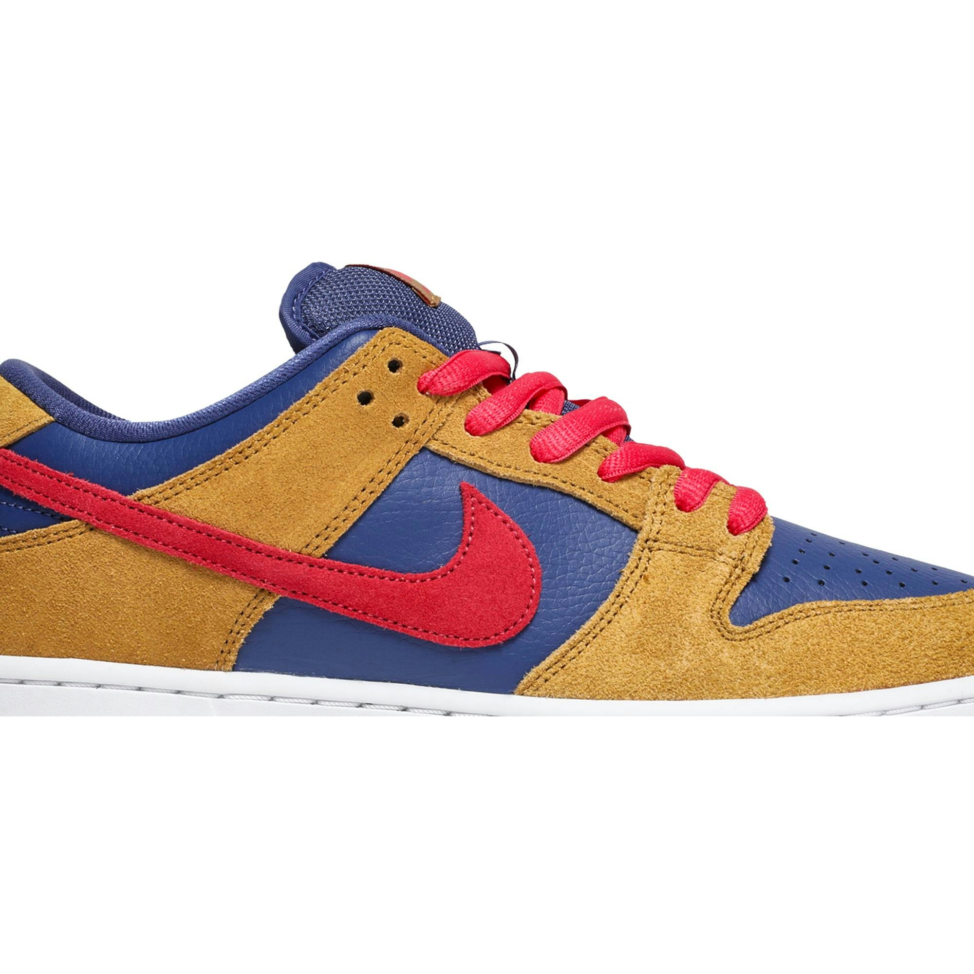 nike-sb-dunk-low-wheat-dark-purple-bq6817-700-nicesnk-86wzw.jpeg