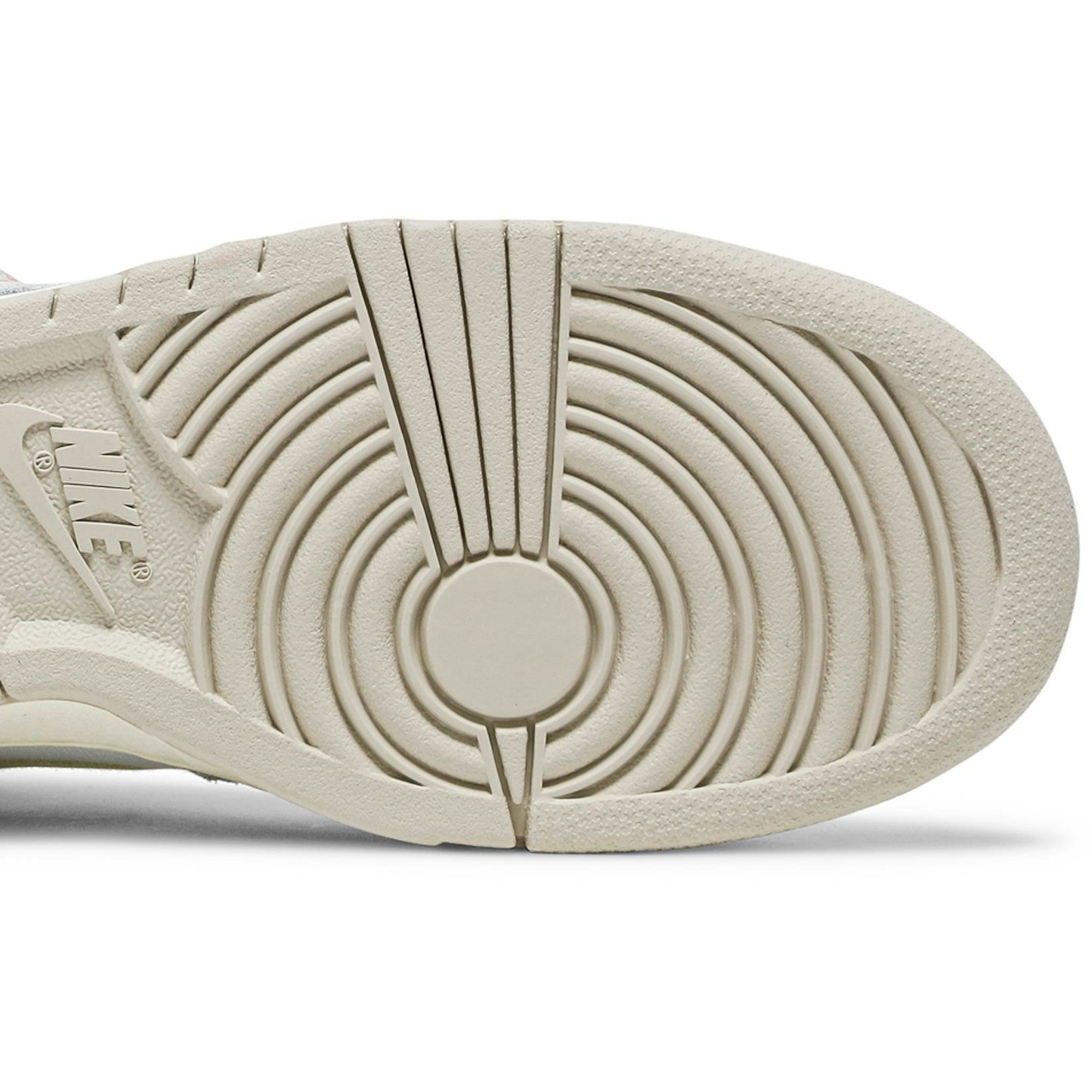 notre-x-nike-dunk-high-light-orewood-brown-cw3092-100-nicesnk-3rz3q.jpeg