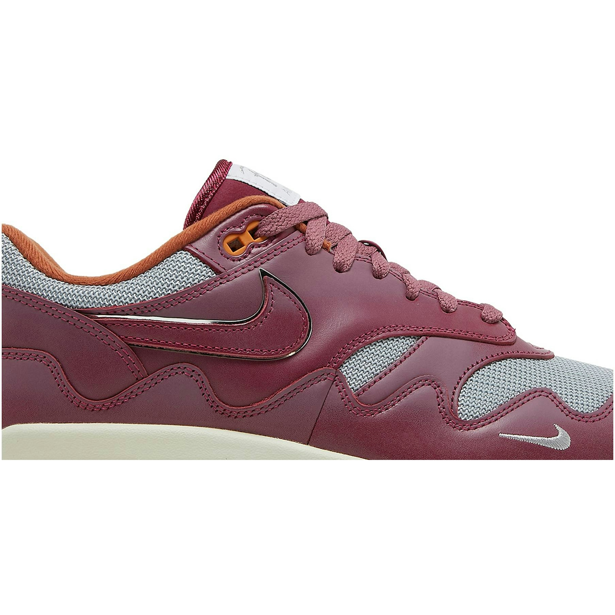 patta-x-nike-air-max-1-night-maroon-with-bracelet-do9549-001-nicesnk-glo95.jpeg