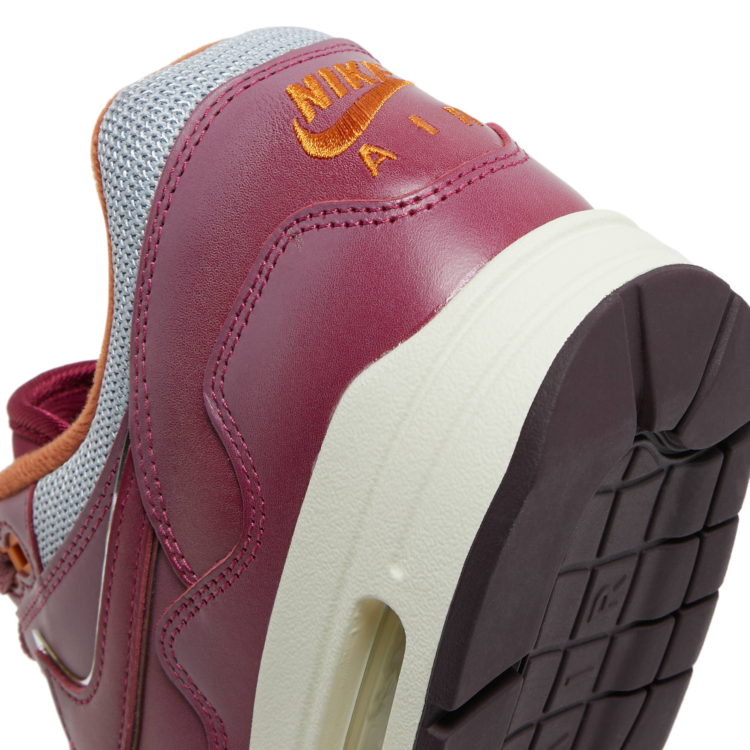 patta-x-nike-air-max-1-night-maroon-with-bracelet-do9549-001-nicesnk-omnyc.jpeg