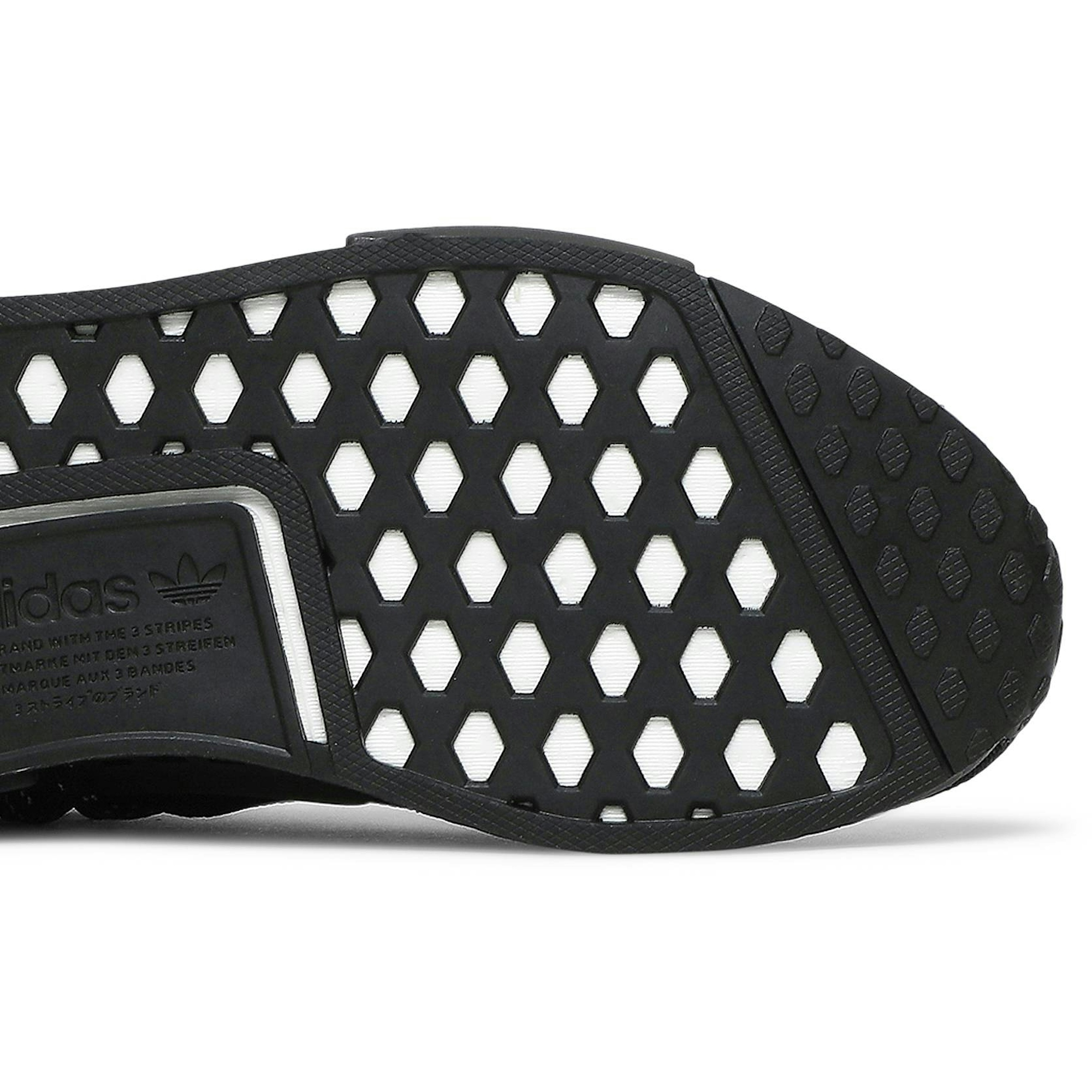 pharrel-x-adidas-nmd-human-race-triple-black-gx2487-ouueu.jpeg