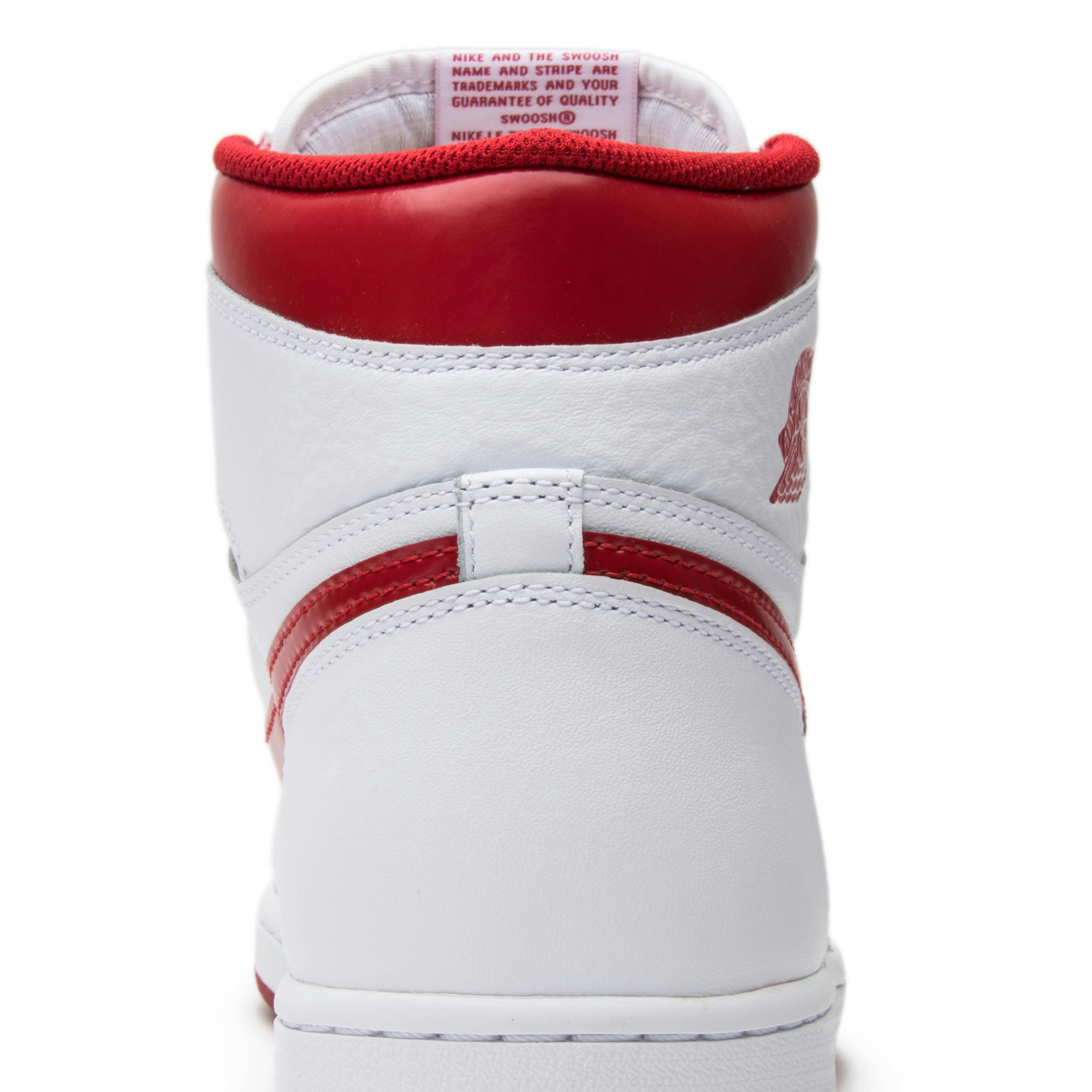 red-ribbon-recon-x-air-jordan-1-retro-high-supreme-louis-vuitton-custom-555088-103-efx4n.jpeg