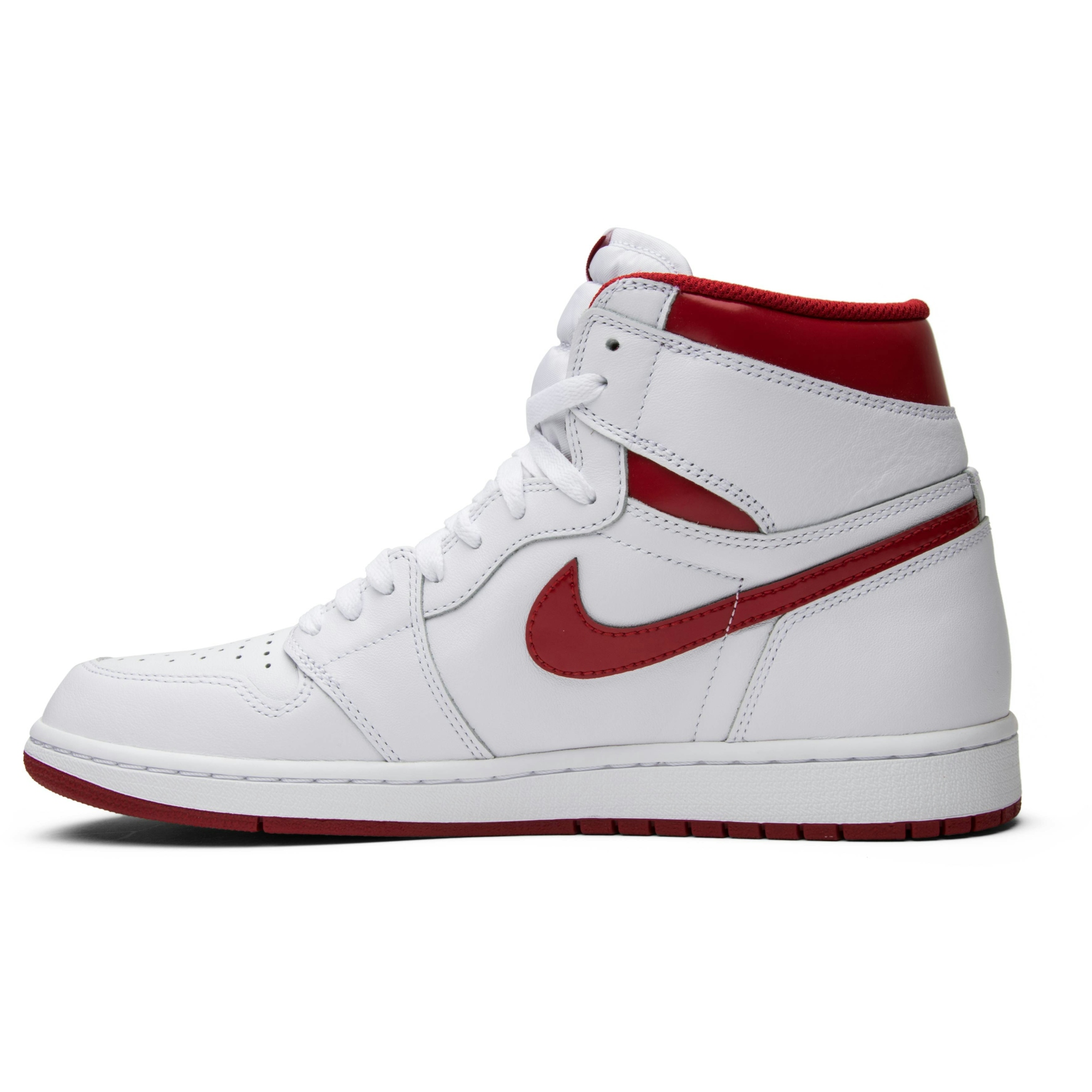 red-ribbon-recon-x-air-jordan-1-retro-high-supreme-louis-vuitton-custom-555088-103-fhyax.jpeg
