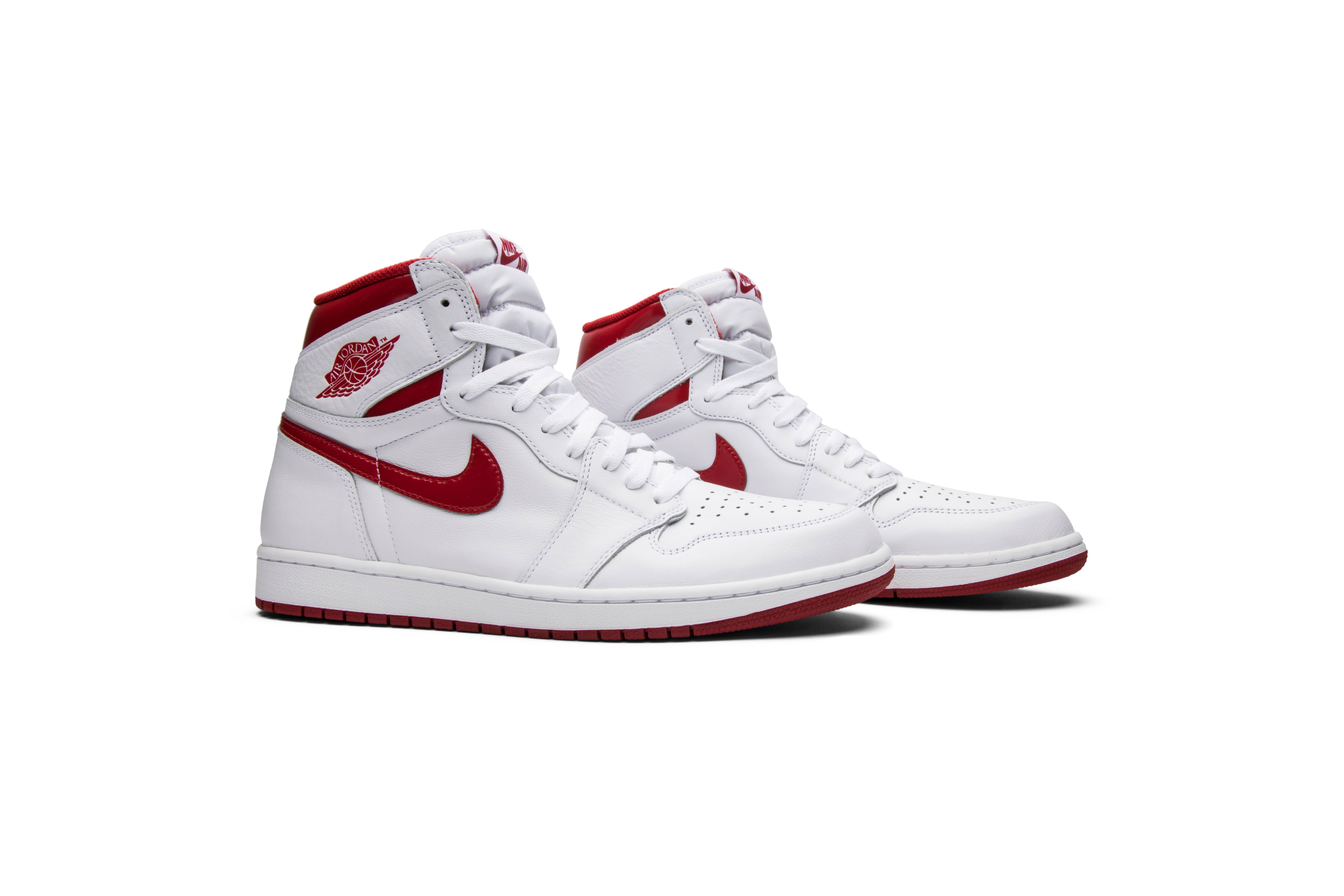 red-ribbon-recon-x-air-jordan-1-retro-high-supreme-louis-vuitton-custom-555088-103-vqpg6.jpeg