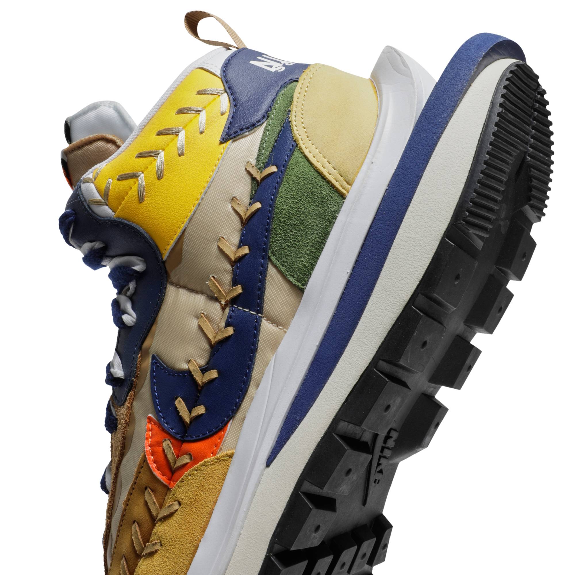 sacai-x-jean-paul-gaultier-x-nike-vaporwaffle-sesame-dh9186-200-vqzaw.jpeg