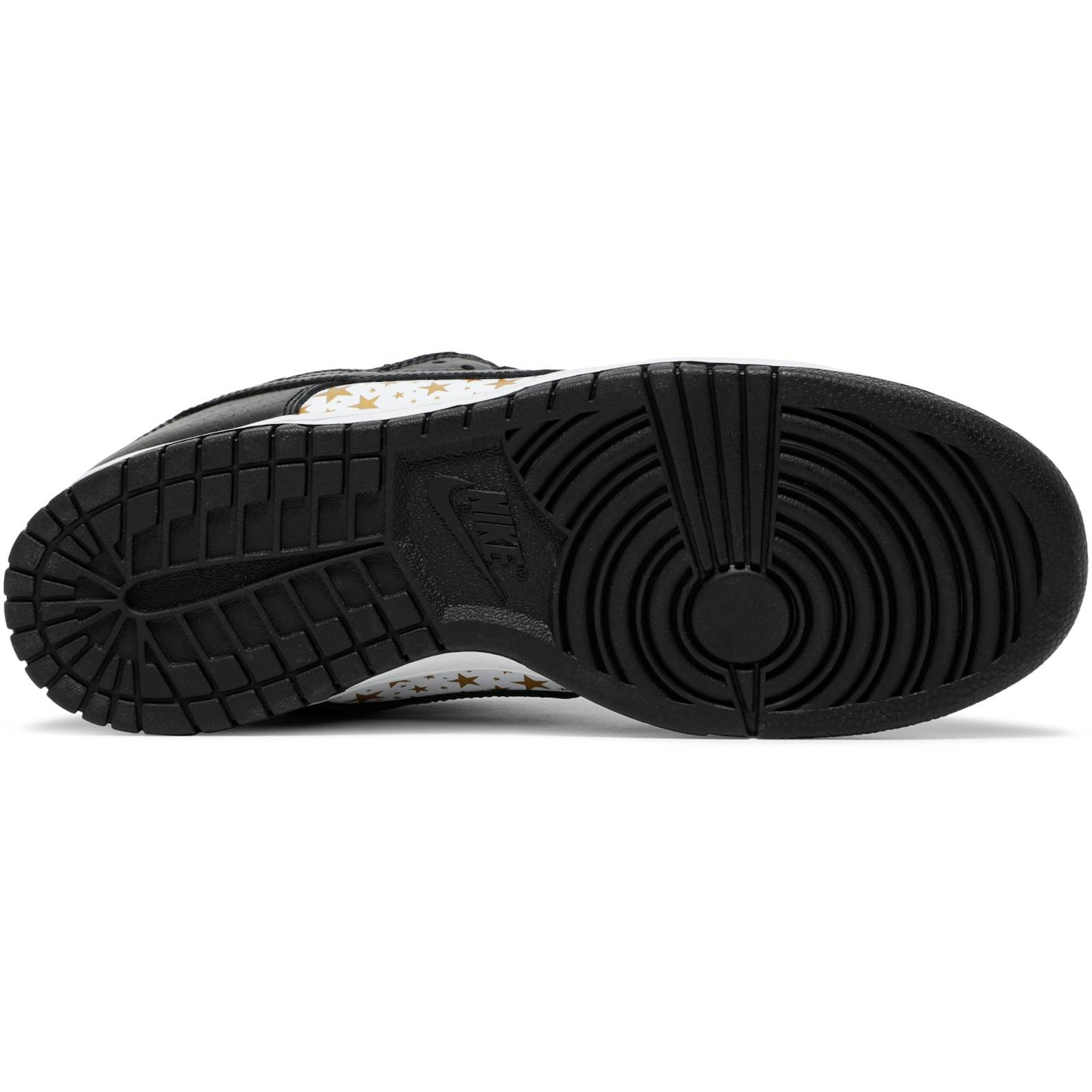 supreme-x-nike-sb-dunk-low-og-qs-black-dh3228-102-nicesnk-dnn3r.jpeg