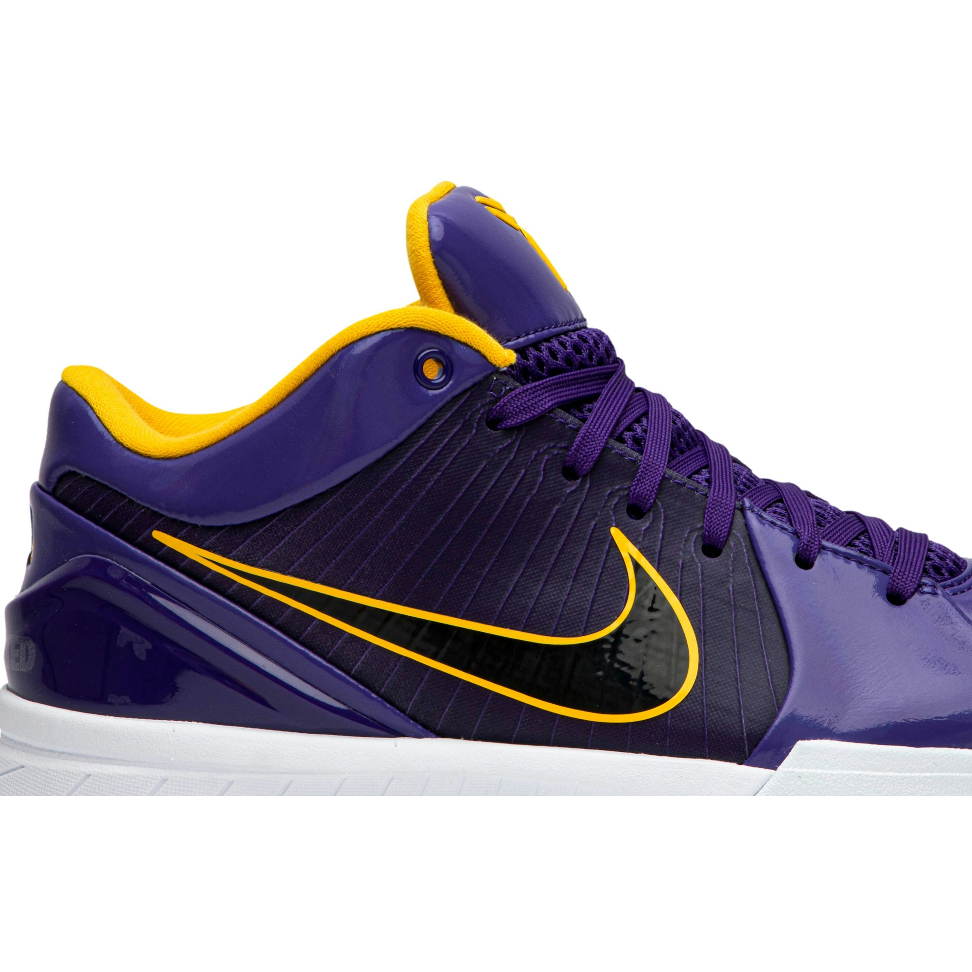 undefeated-x-nike-kobe-4-protro-court-purple-cq3869-500-nicesnk-upr3y.jpeg
