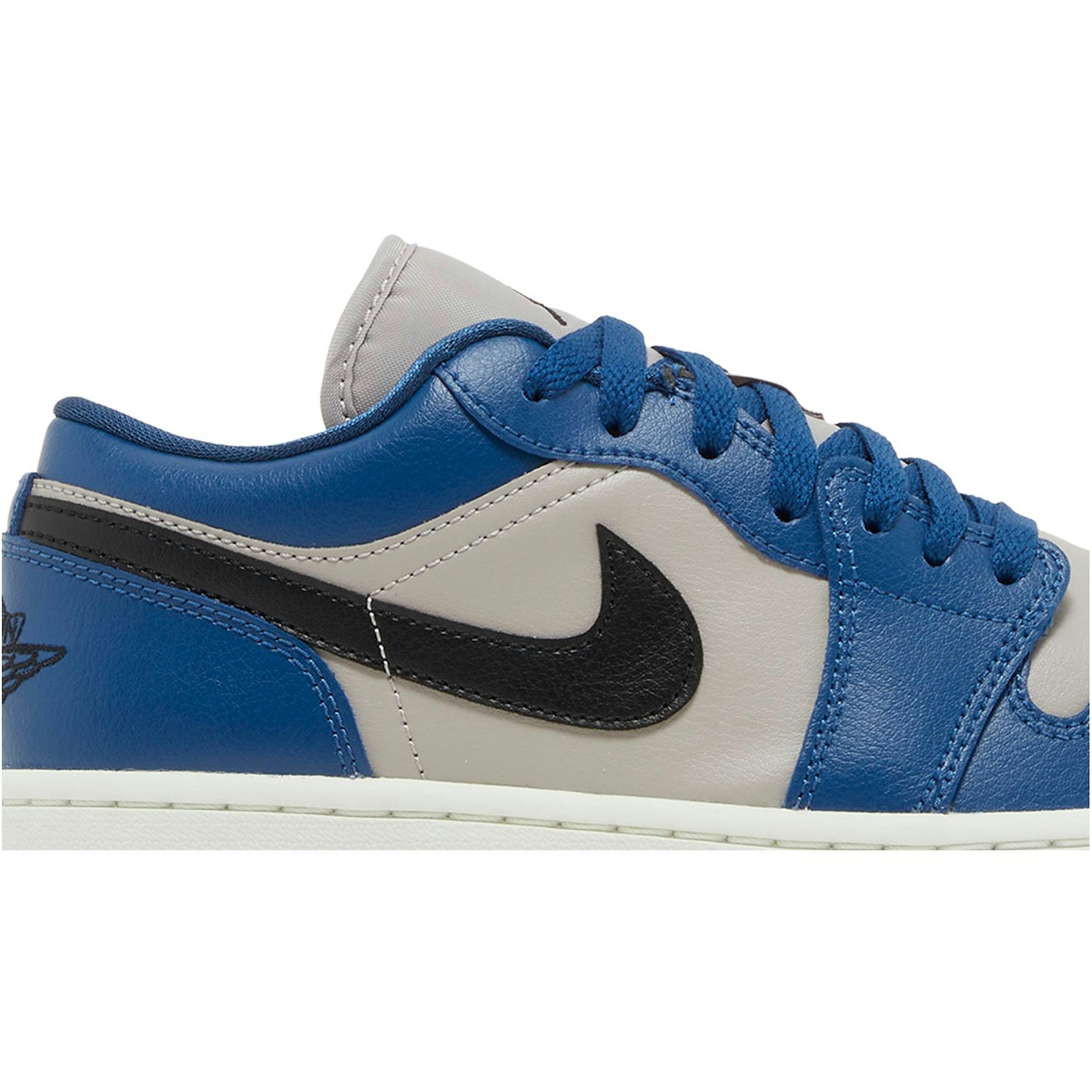women-air-jordan-1-low-french-blue-college-grey-dc0774-402-xoo10.jpeg