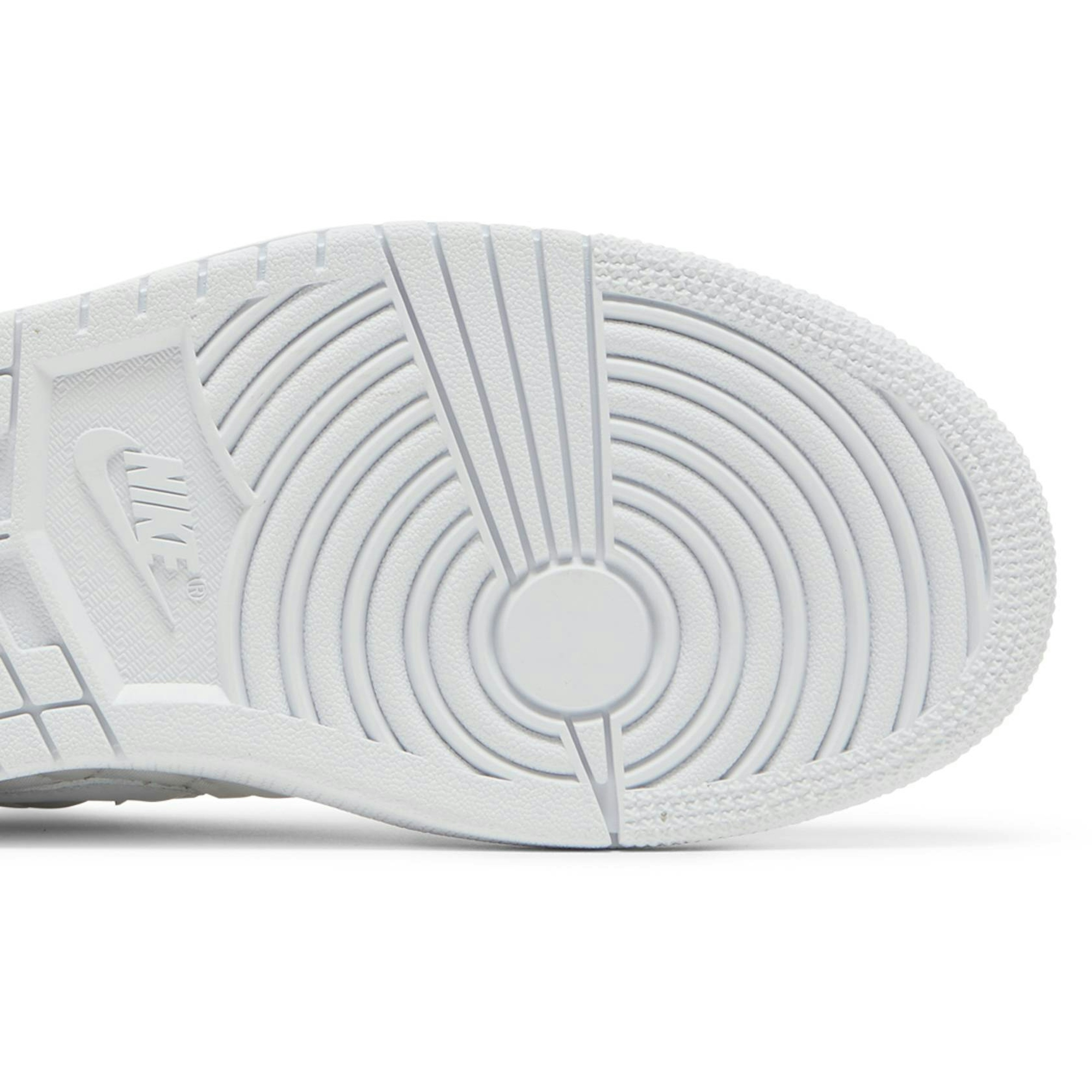 women-air-jordan-1-low-quilted-triple-white-db6480-100-qg4i7.jpeg