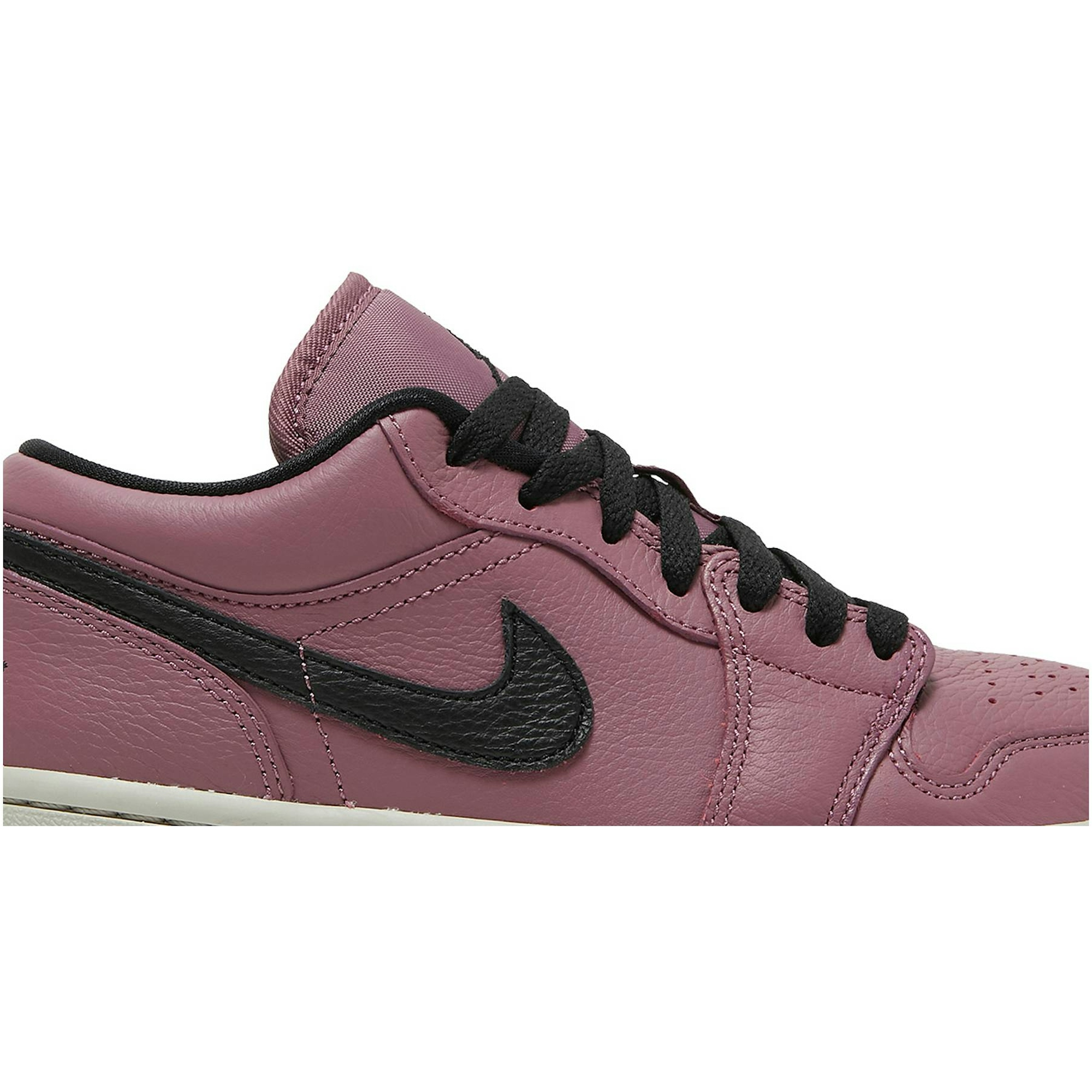 women-air-jordan-1-low-se-light-mulberry-dc7268-500-c5e1n.jpeg