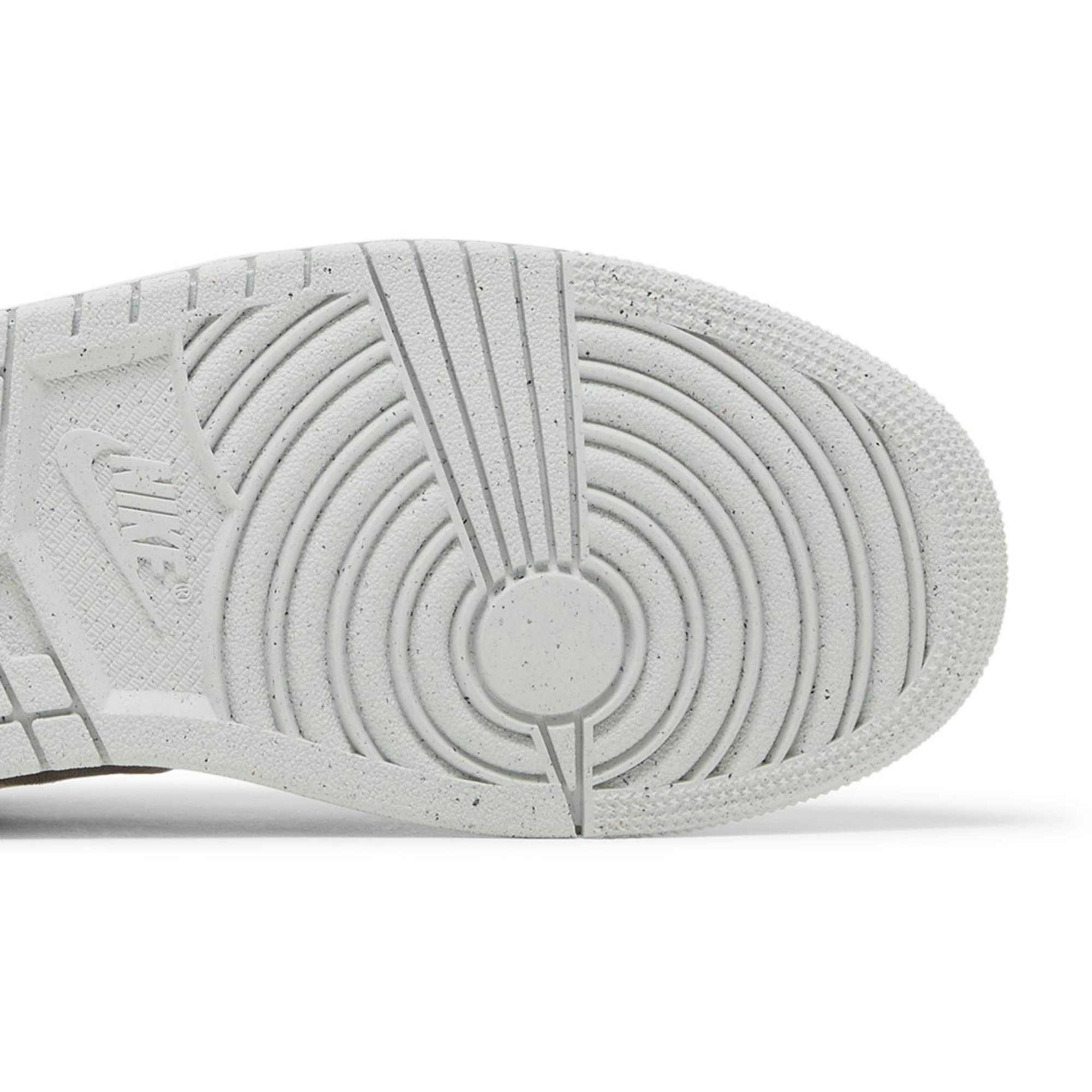 women-air-jordan-1-low-se-light-steel-grey-dv0426-012-nicesnk-kckx6.jpeg