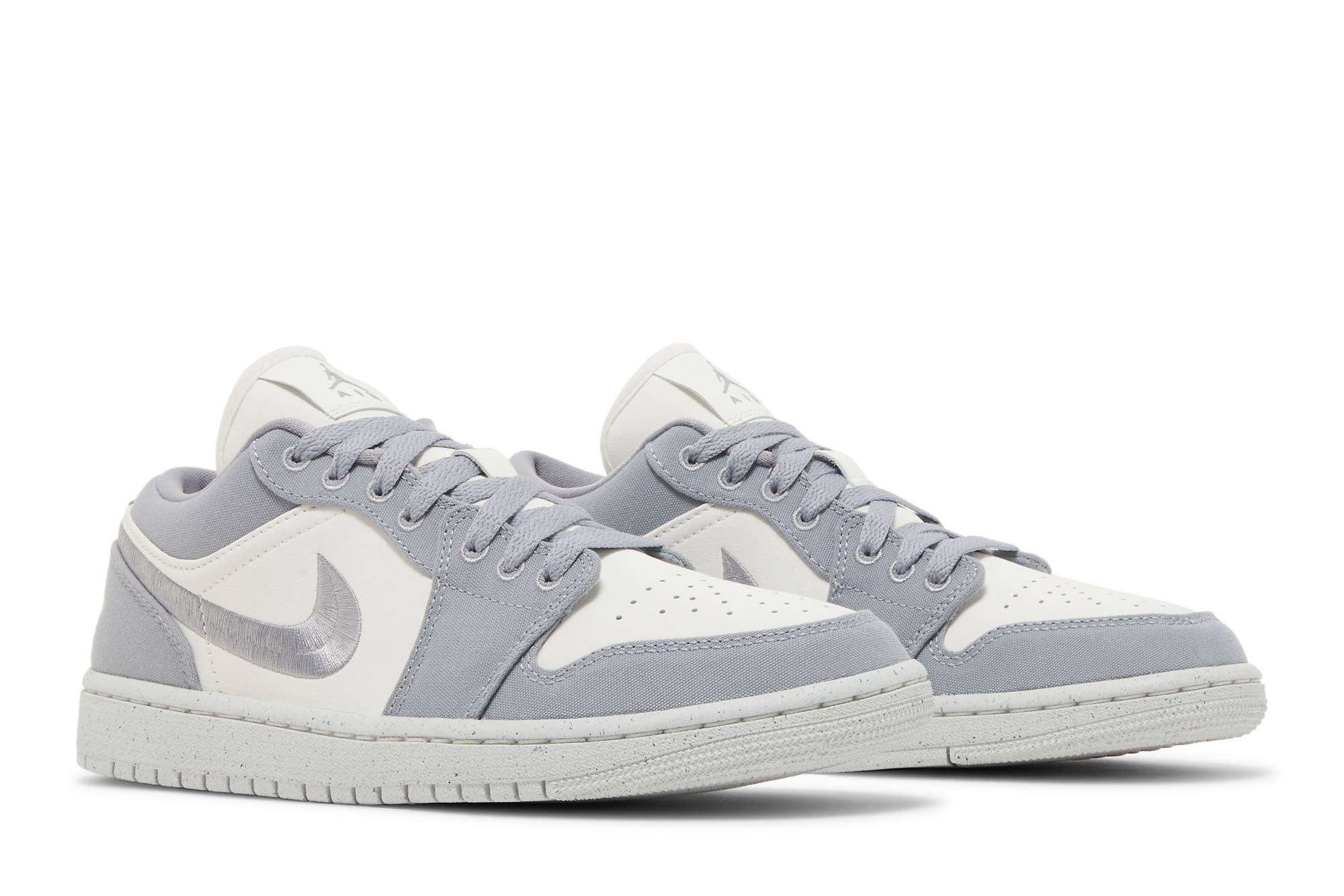 women-air-jordan-1-low-se-light-steel-grey-dv0426-012-nicesnk-okj9r.jpeg