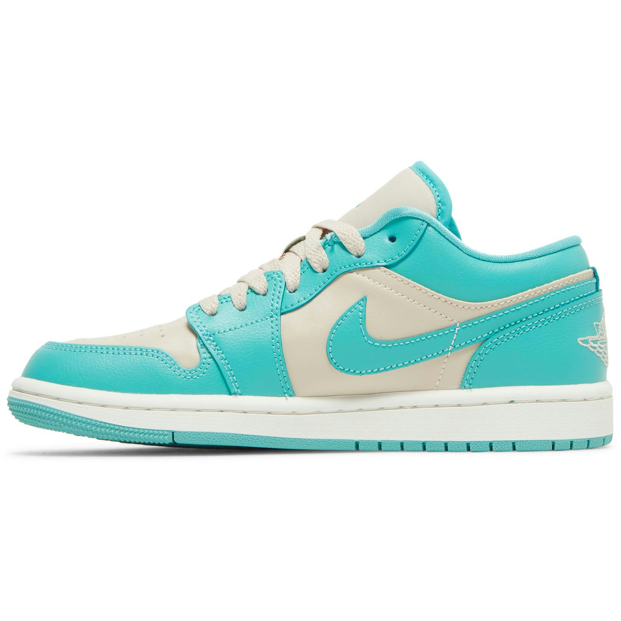 women-air-jordan-1-low-tropical-teal-dc0774-131-gdq7m.jpeg