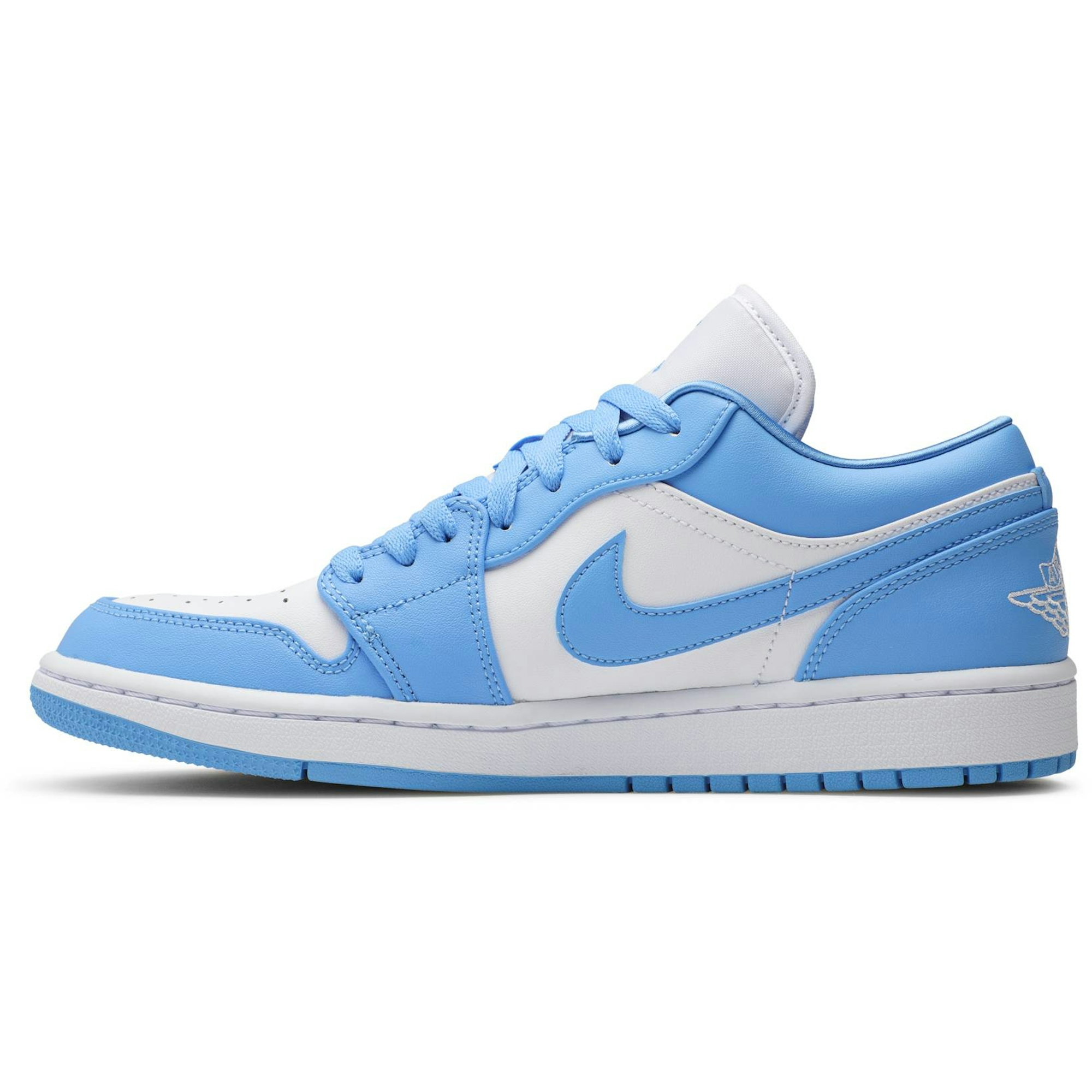 women-air-jordan-1-low-unc-ao9944-441-rfb00.jpeg