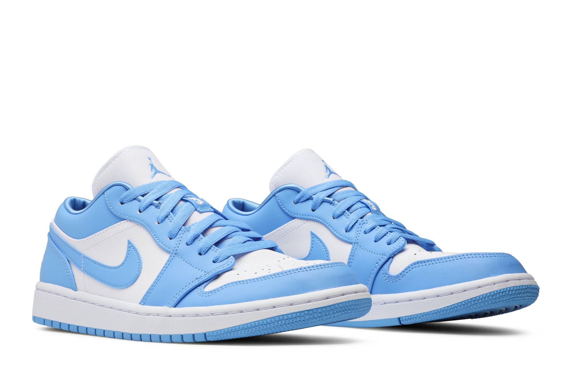 women-air-jordan-1-low-unc-ao9944-441-zgga5.jpeg
