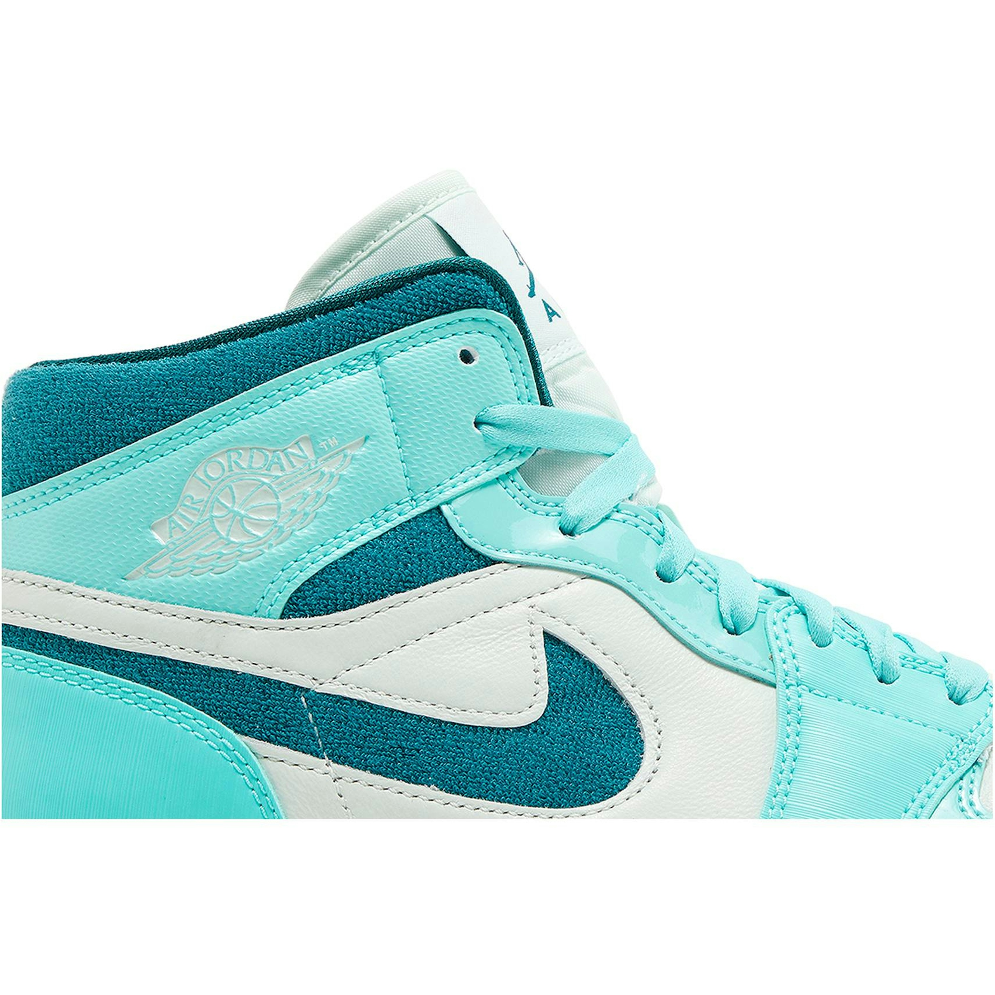 women-air-jordan-1-mid-bleached-turquoise-dz3745-300-p4awg.jpeg