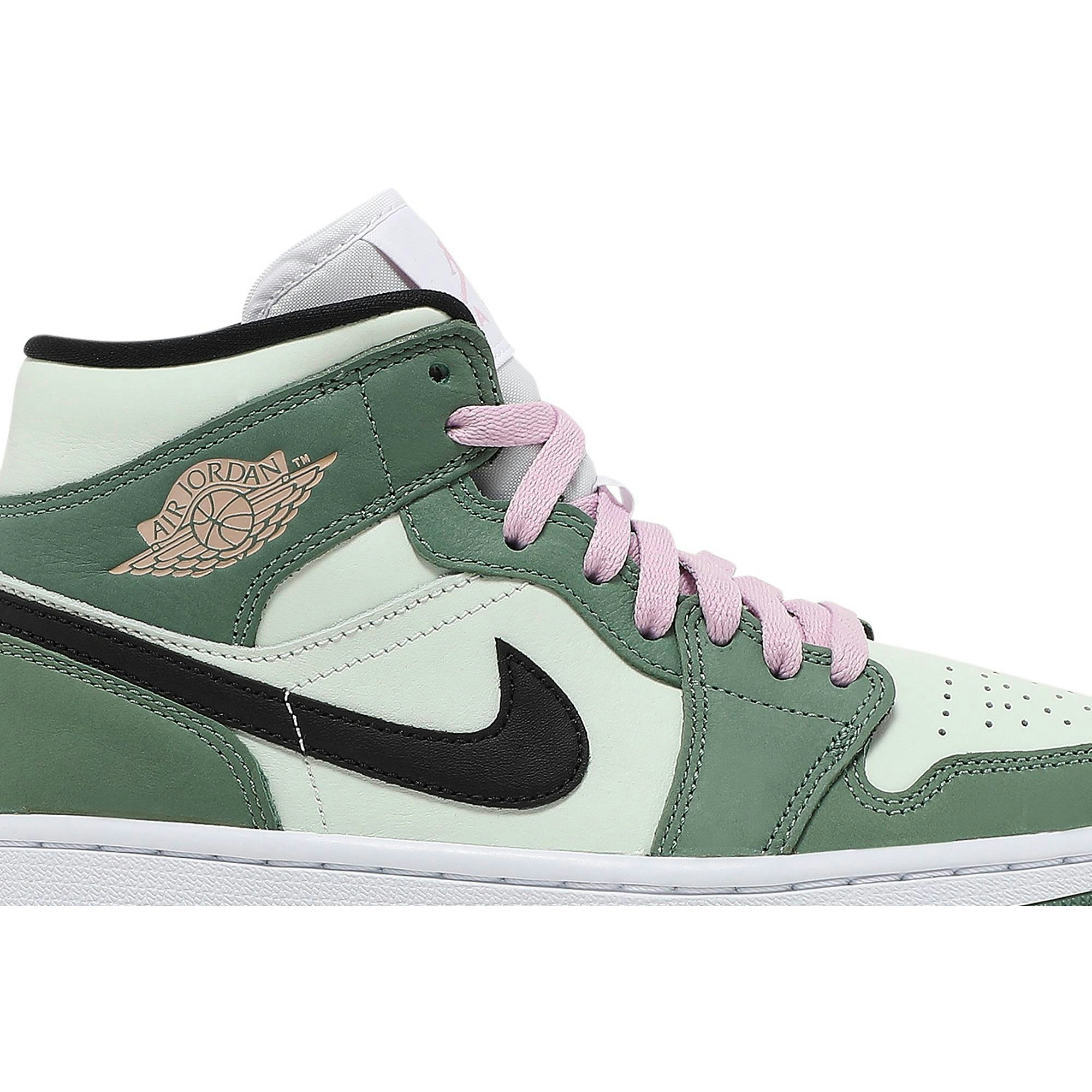 women-air-jordan-1-mid-se-dutch-green-cz0774-300-024zu.jpeg