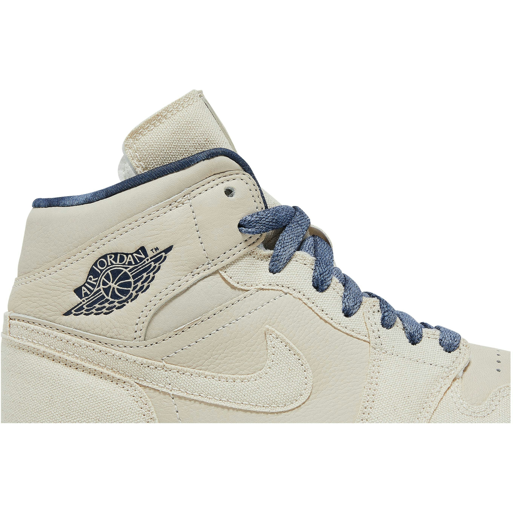 women-air-jordan-1-mid-se-white-midnight-navy-dm9126-104-nicesnk-eggxf.jpeg