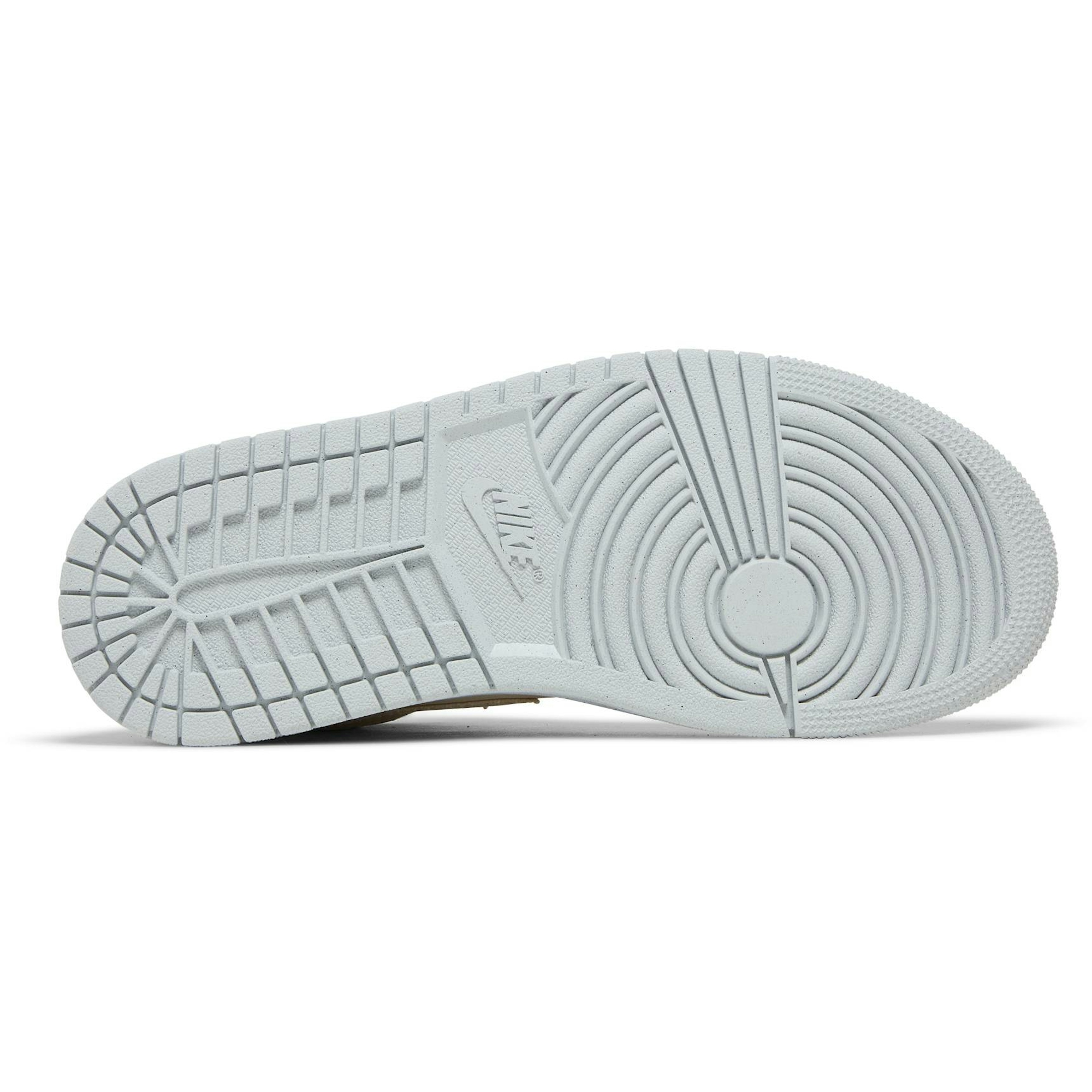 women-air-jordan-1-mid-se-white-midnight-navy-dm9126-104-nicesnk-gthpi.jpeg