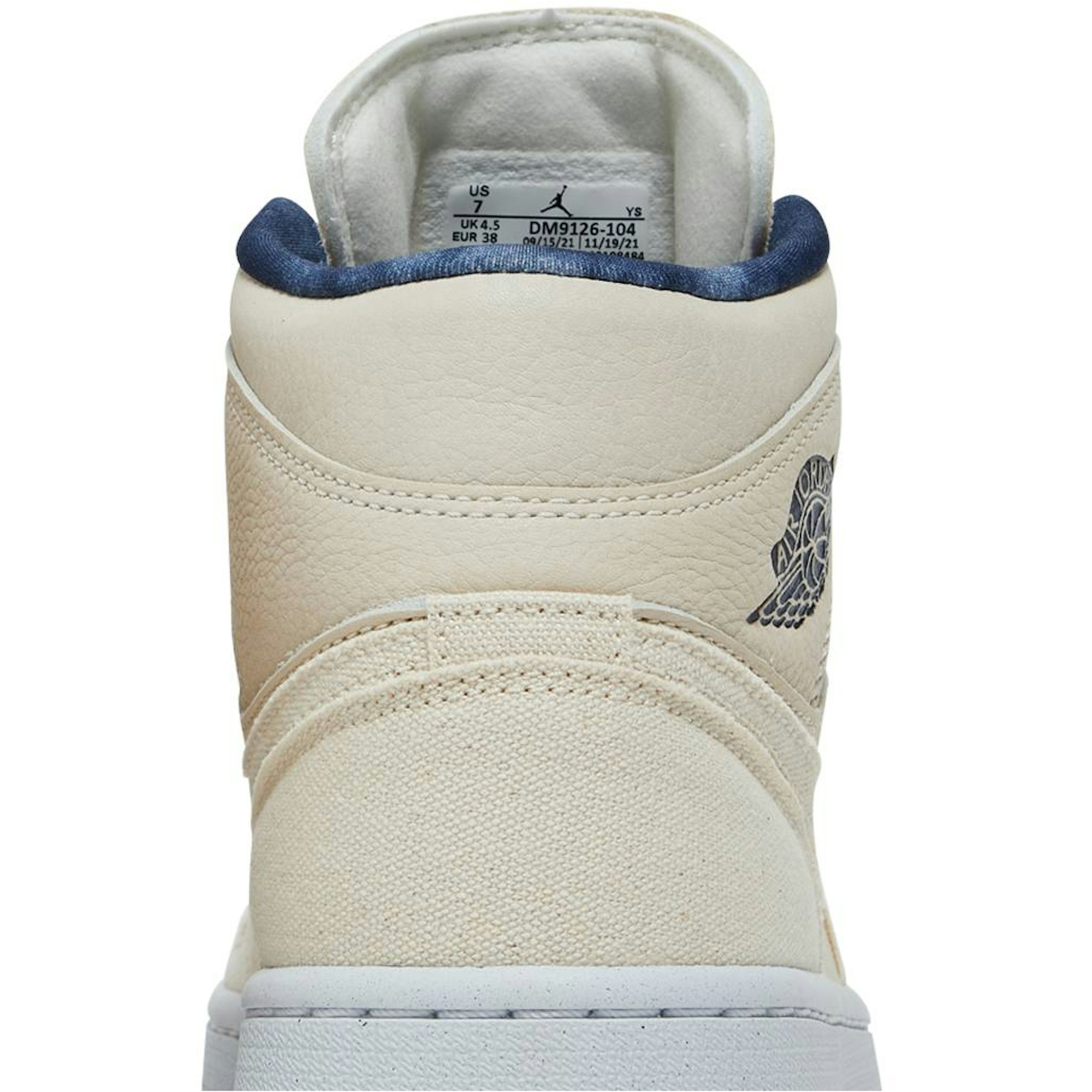 women-air-jordan-1-mid-se-white-midnight-navy-dm9126-104-nicesnk-rwyo8.jpeg
