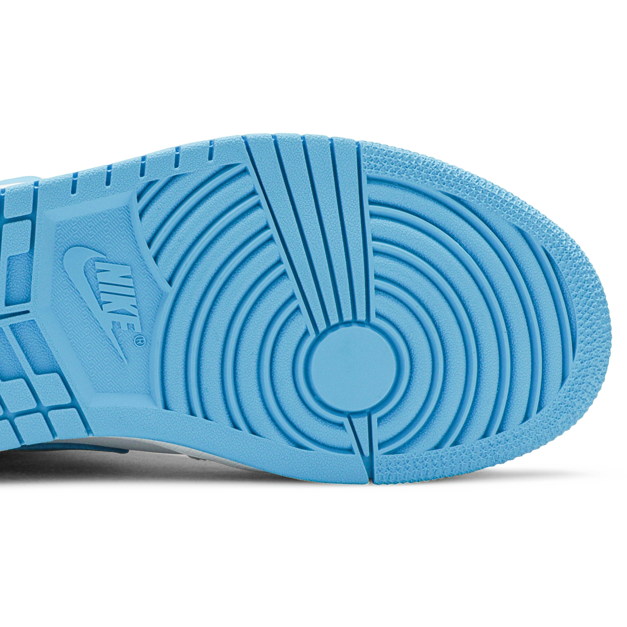 women-air-jordan-1-mid-unc-bq6472-114-bqvdp.jpeg