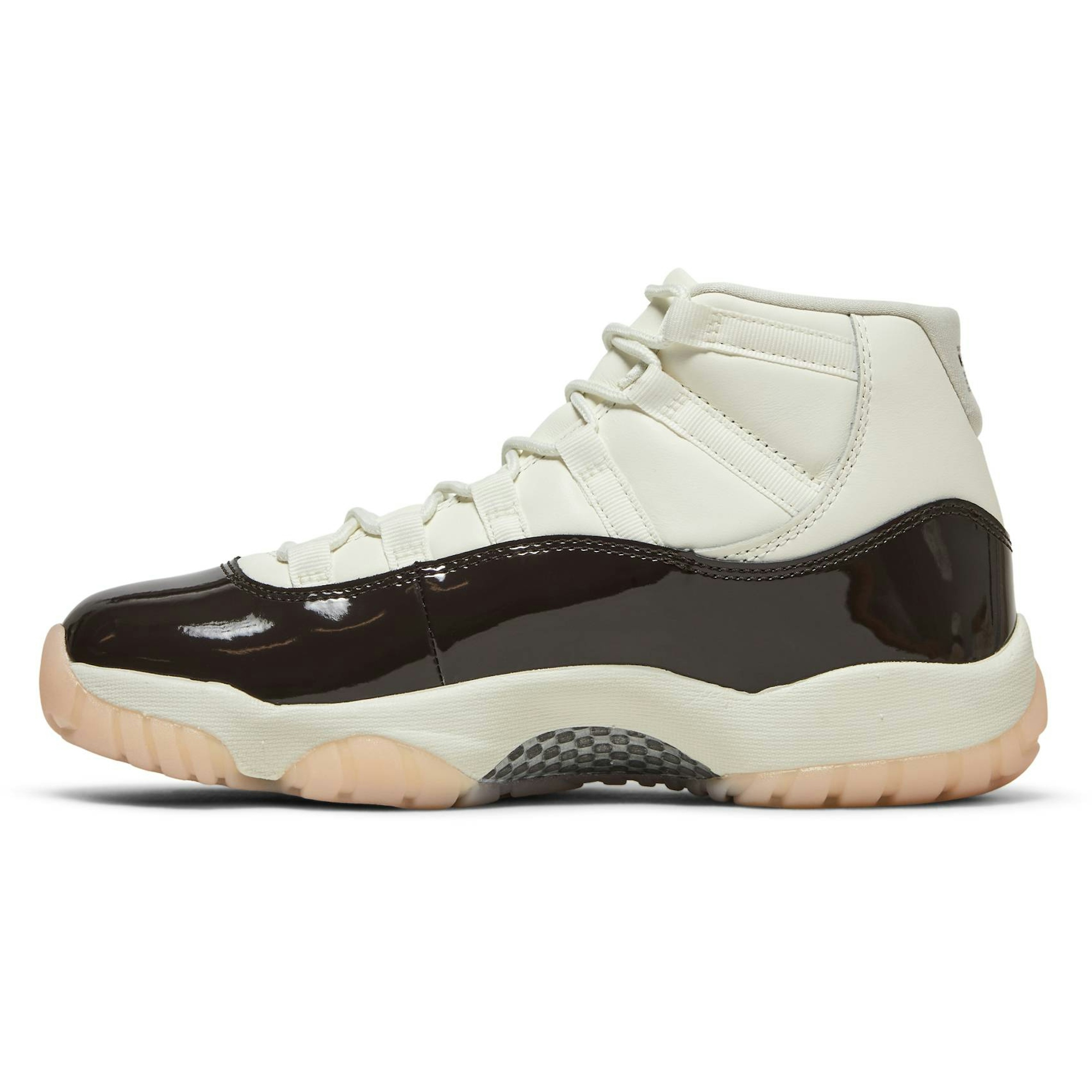 women-air-jordan-11-neapolitan-ar0715-101-9wvnv.jpeg