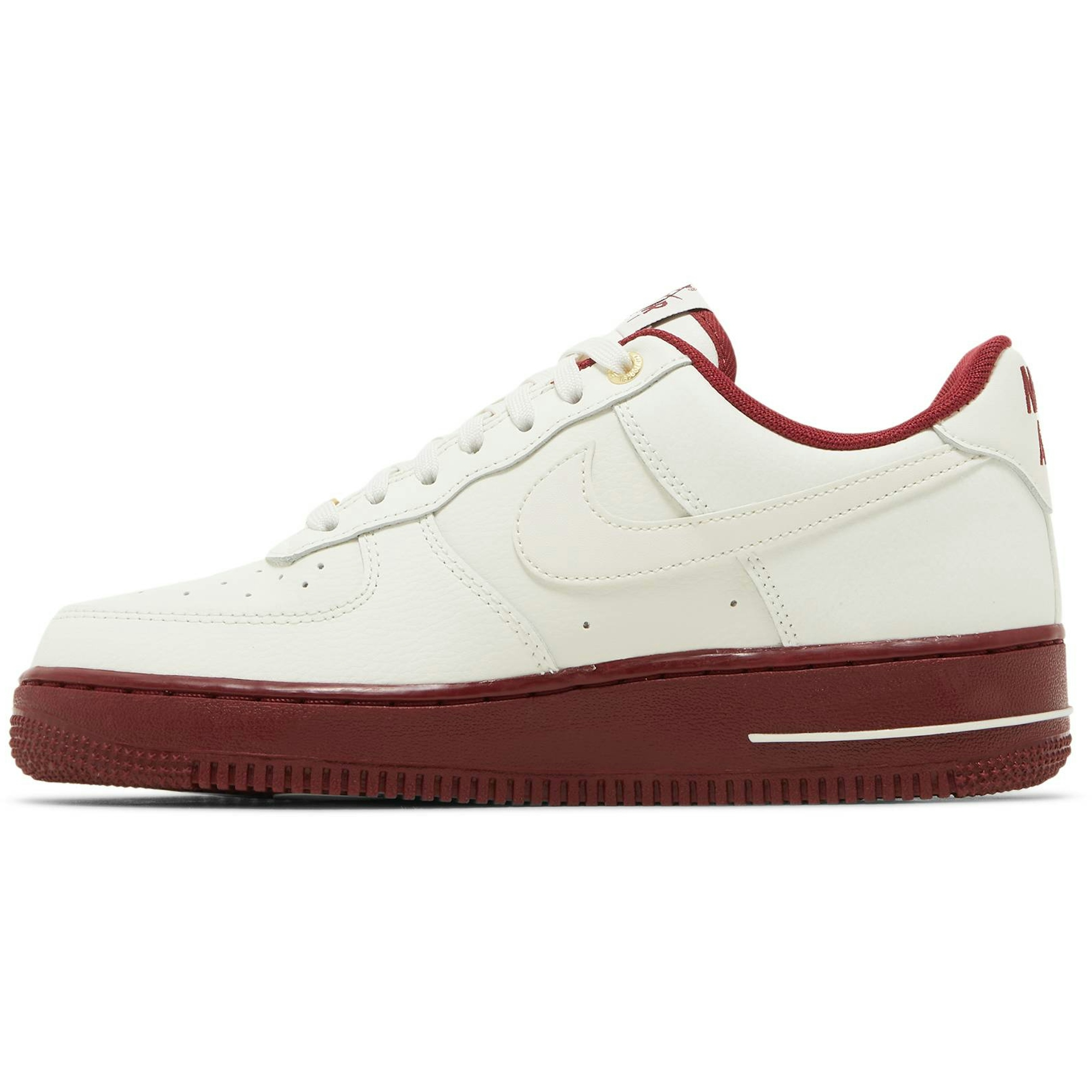women-nike-air-force-1-07-se-40th-anniversary-sail-team-red-dq7582-100-d7dxt.jpeg