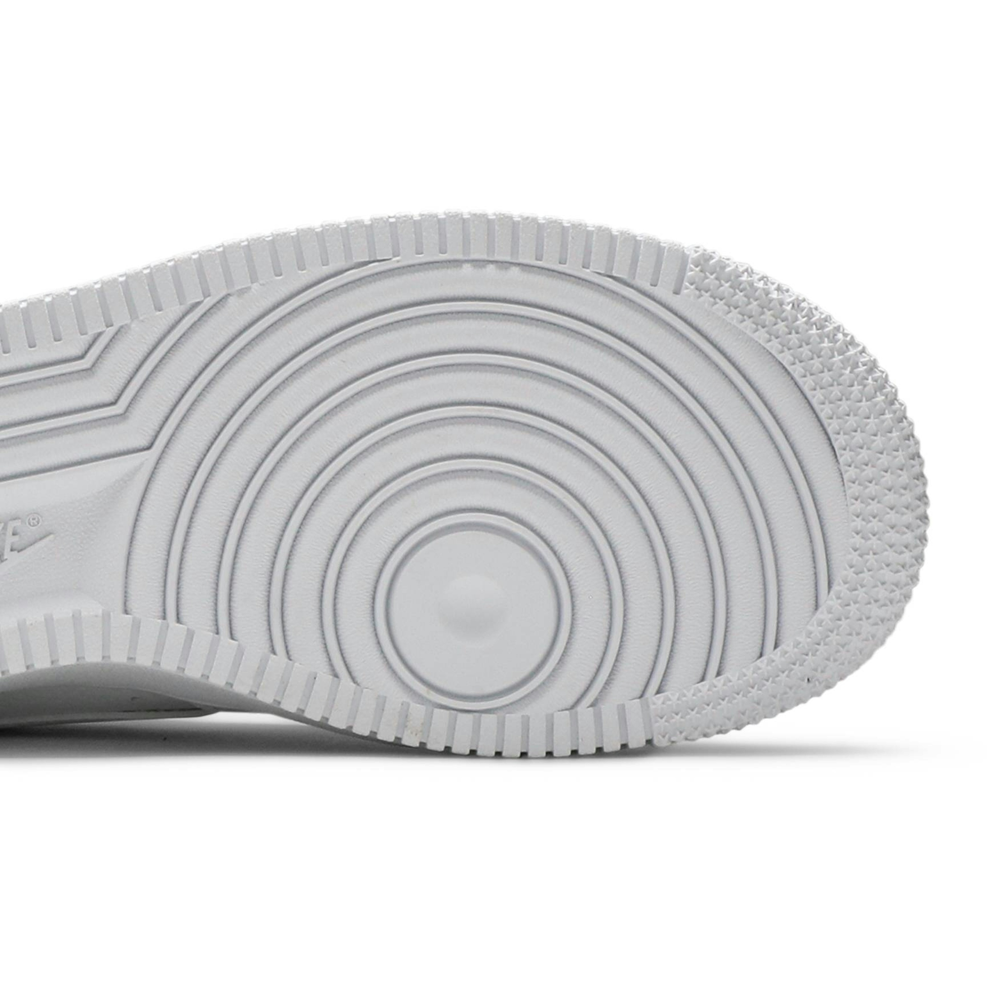 women-nike-air-force-1-low-07-essential-white-metallic-gold-ct1989-100-nicesnk-wvjyd.jpeg