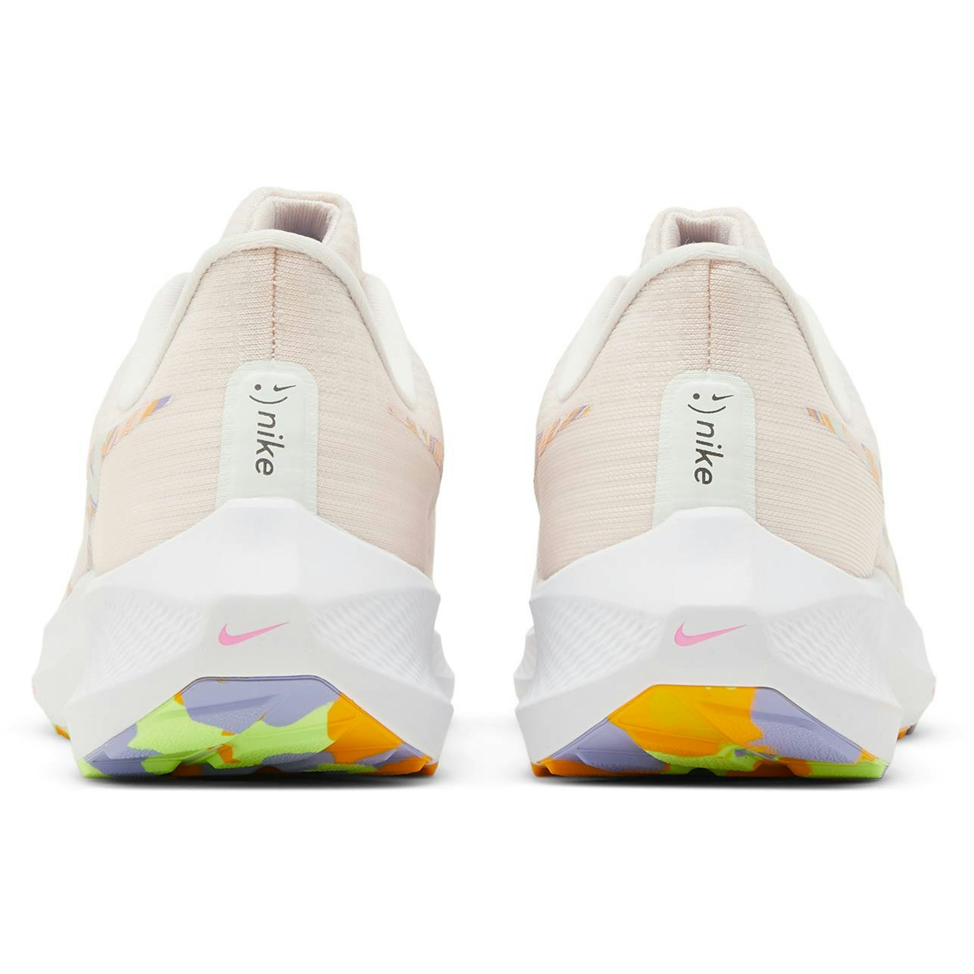 women-nike-air-zoom-pegasus-39-premium-light-soft-pink-do9483-600-uazba.jpeg