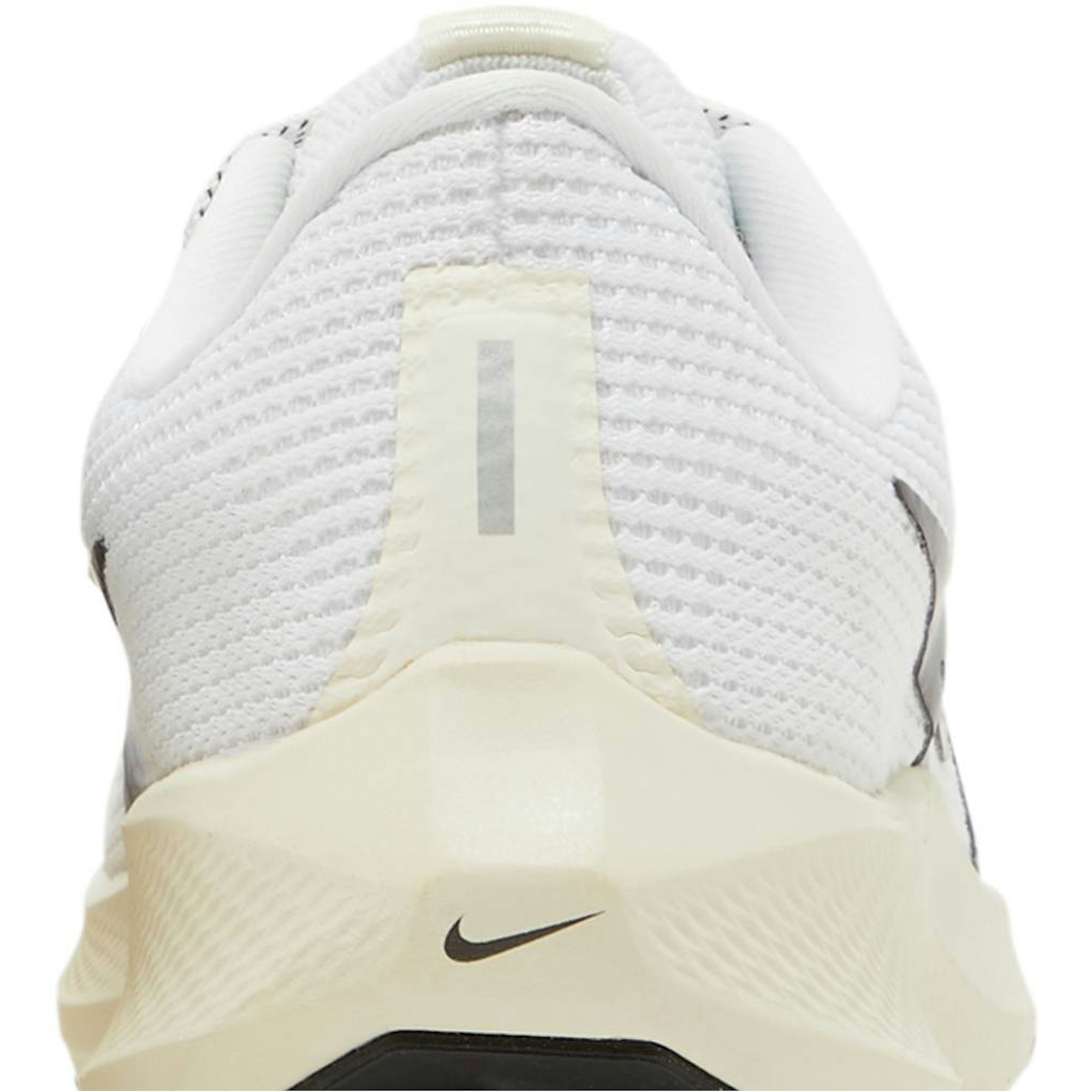 women-nike-air-zoom-pegasus-40-white-coconut-milk-dv3854-100-nicesnk-txuys.jpeg