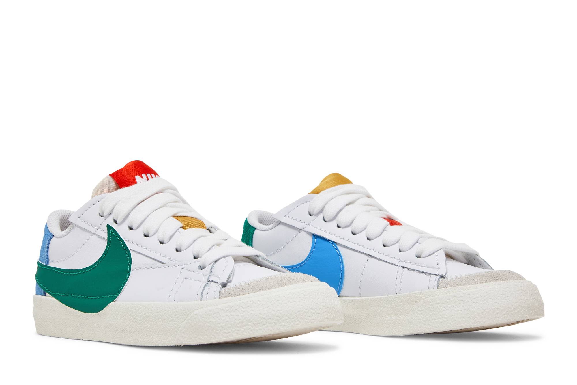 women-nike-blazer-low-jumbo-mismatch-dq1470-100-8bj1s.jpeg