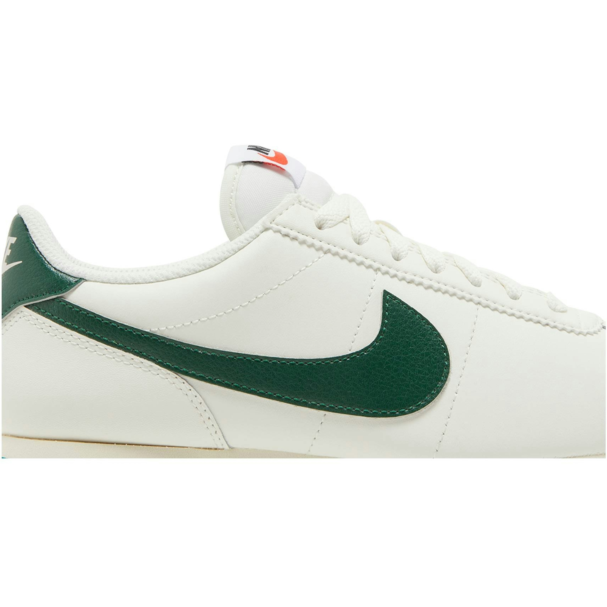 women-nike-cortez-gorge-green-dn1791-101-fvf9w.jpeg