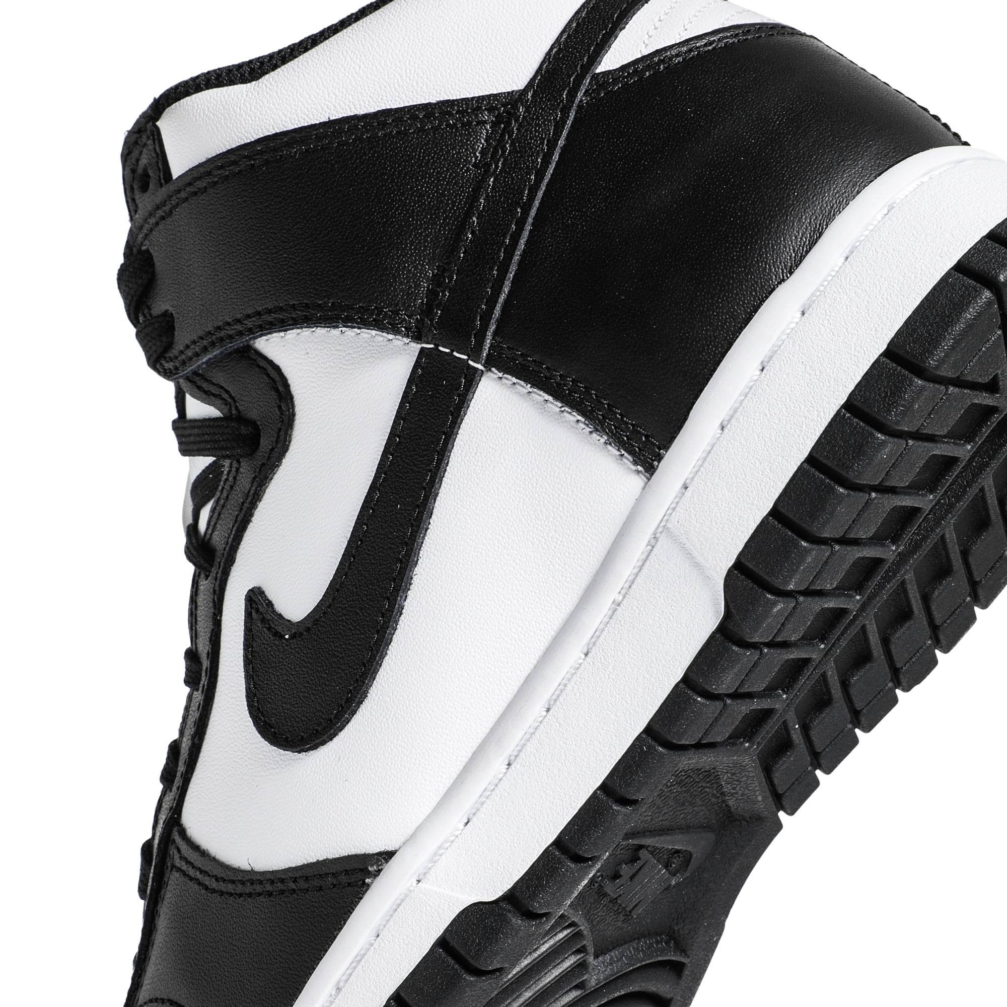 women-nike-dunk-high-black-white-dd1869-103-jial3.jpeg