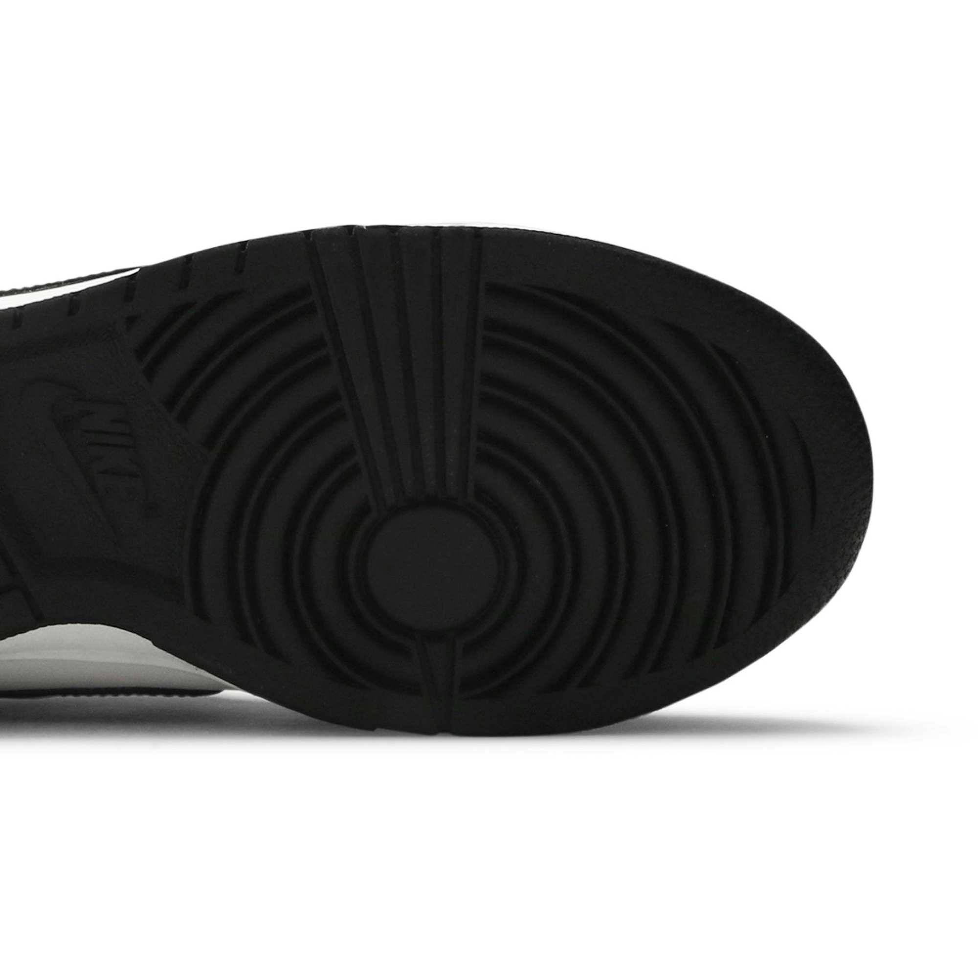 women-nike-dunk-low-black-white-panda-dd1503-101-2buun.jpeg