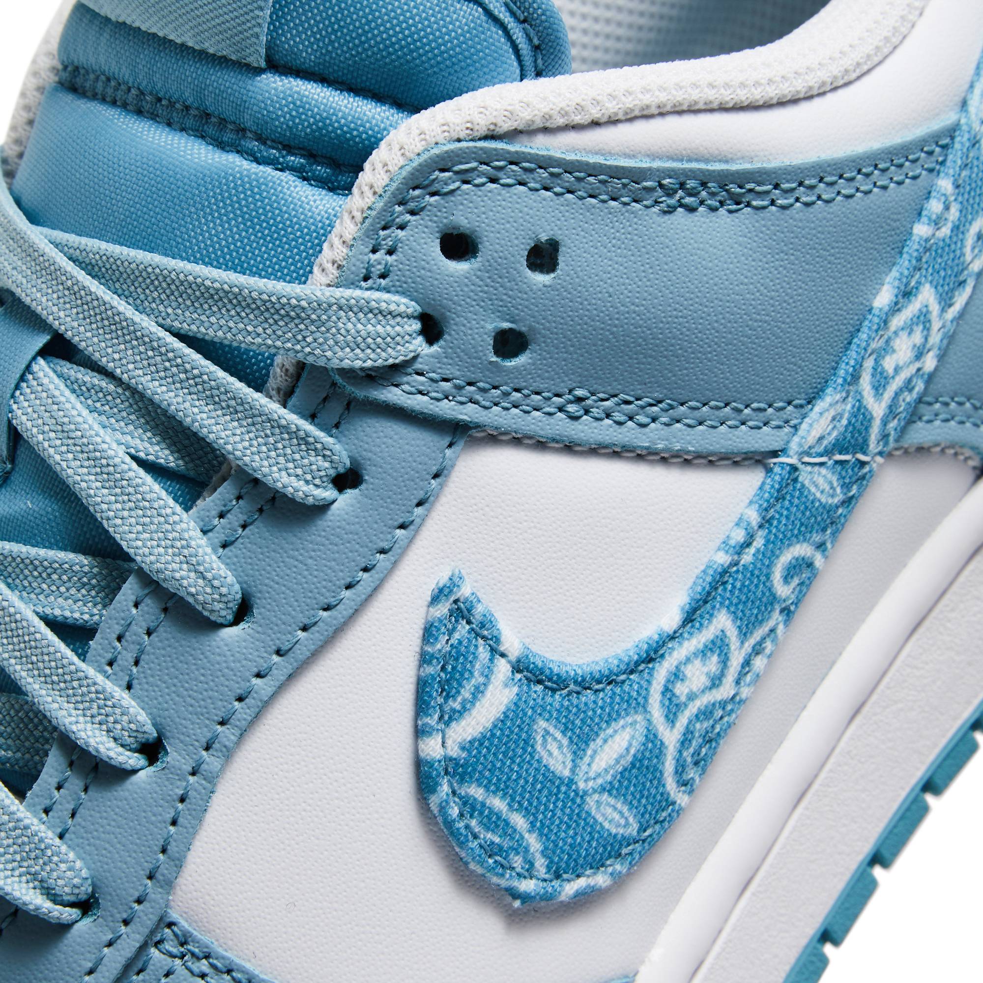 women-nike-dunk-low-blue-paisley-dh4401-101-phhme.jpeg