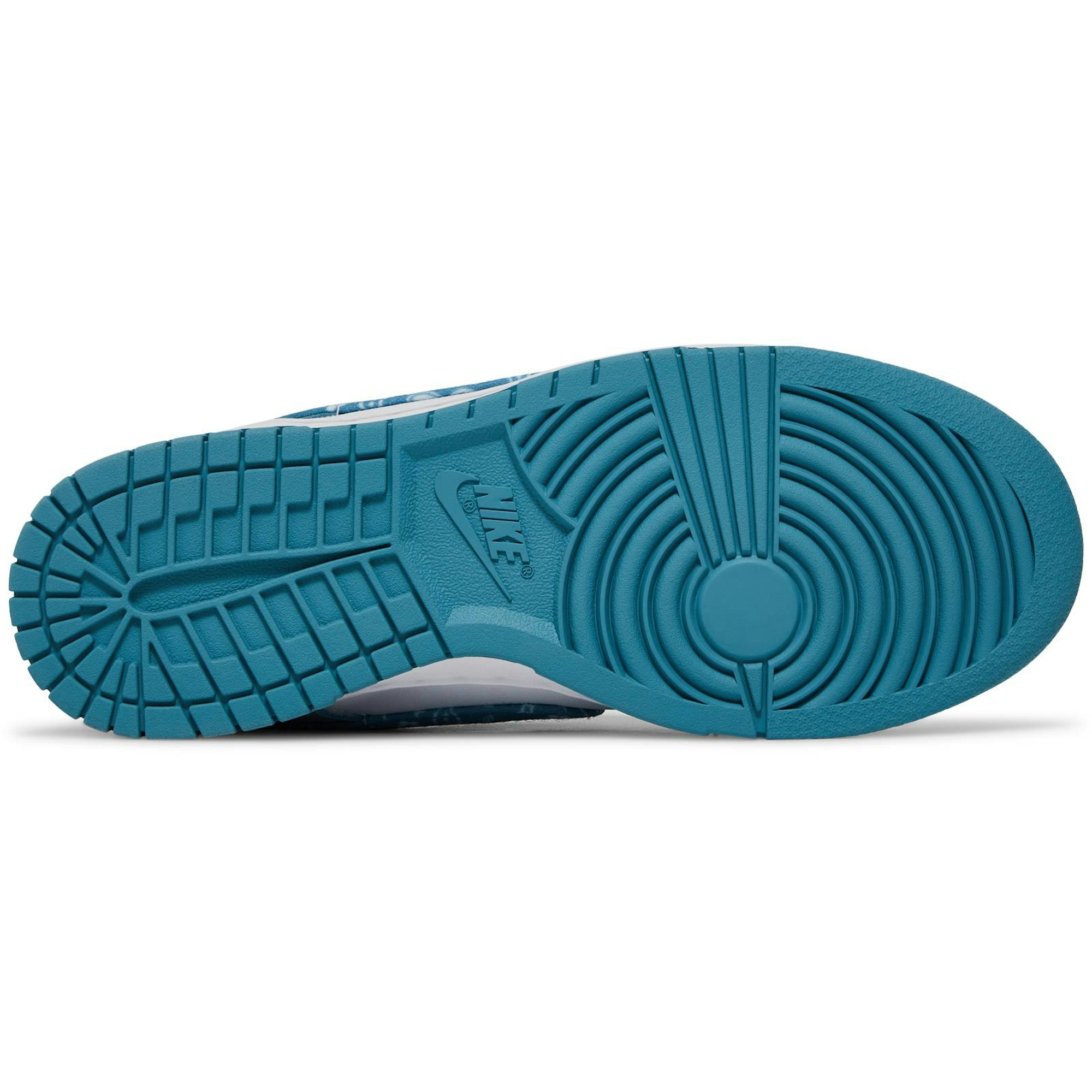 women-nike-dunk-low-blue-paisley-dh4401-101-pnvoi.jpeg