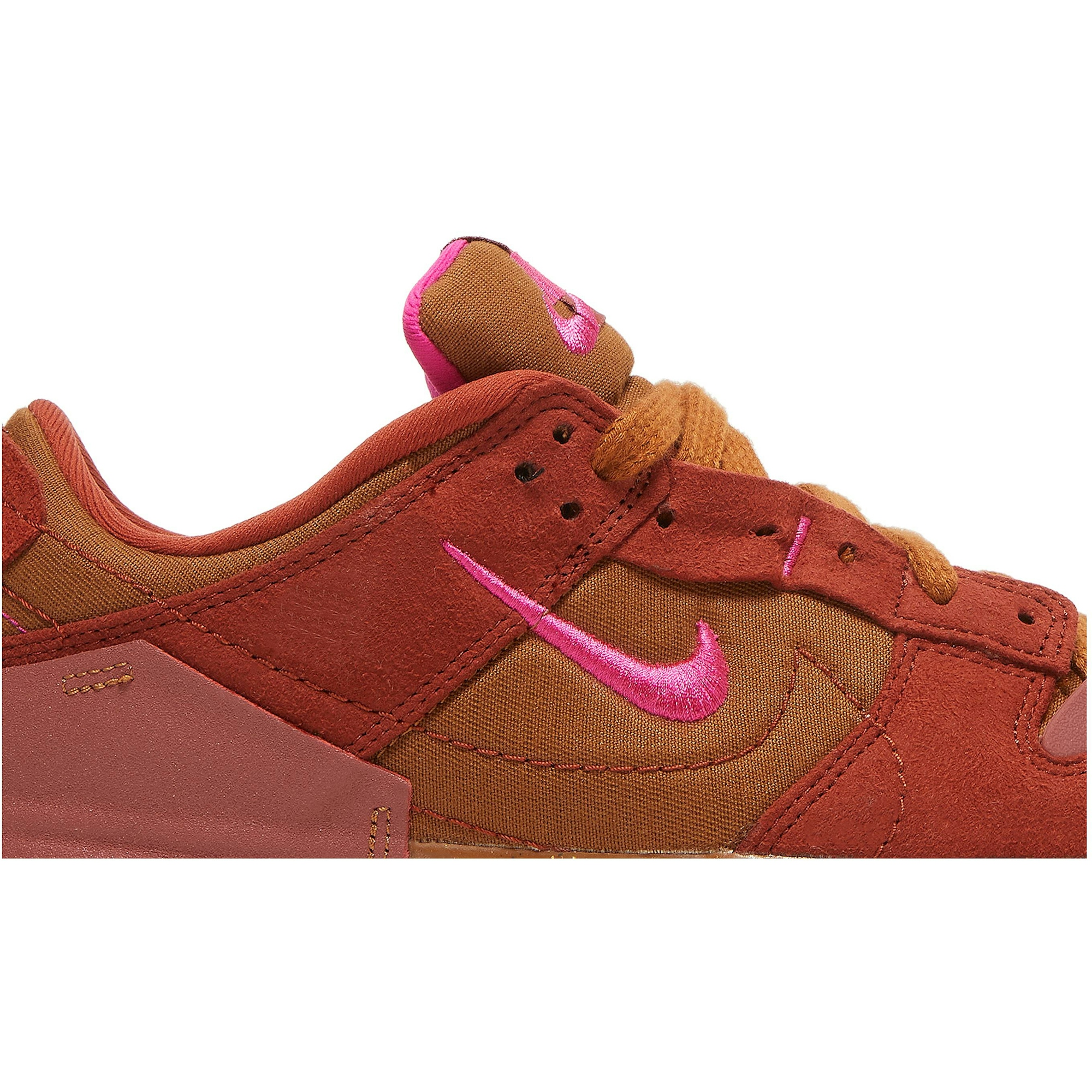women-nike-dunk-low-disrupt-2-desert-bronze-dh4402-200-0tnui.jpeg
