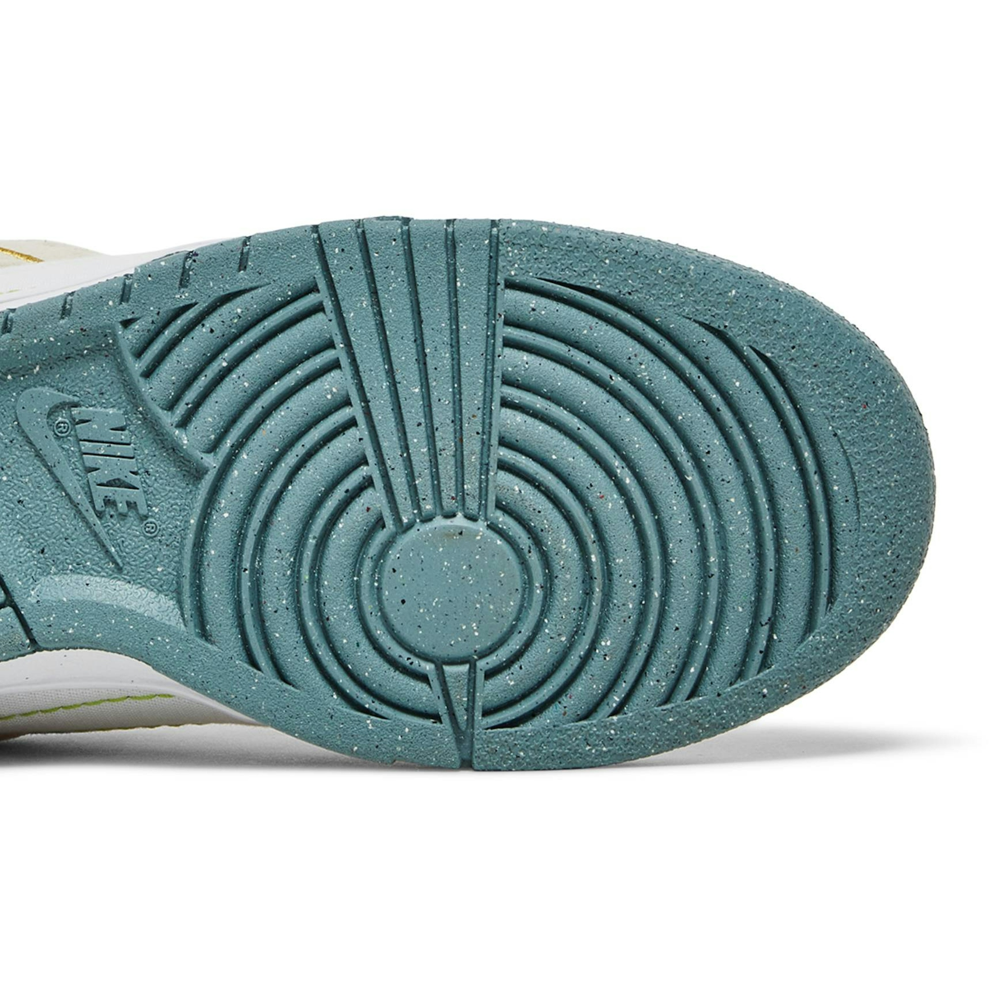 women-nike-dunk-low-disrupt-2-easter-dv3457-100-nicesnk-m4g9p.jpeg