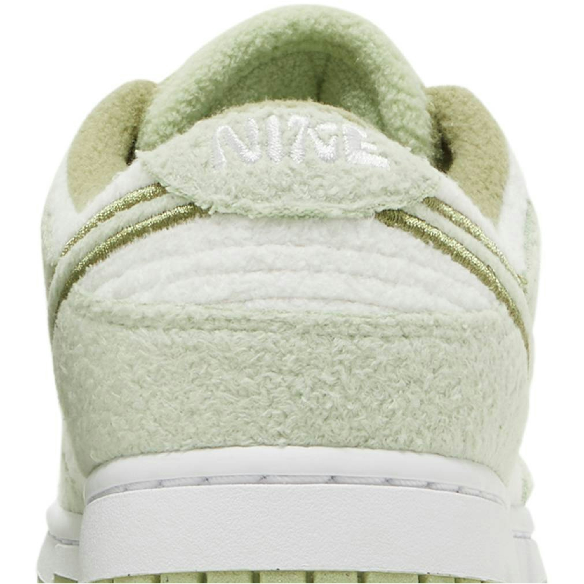 women-nike-dunk-low-fleece-honeydew-dq7579-300-arxyp.jpeg