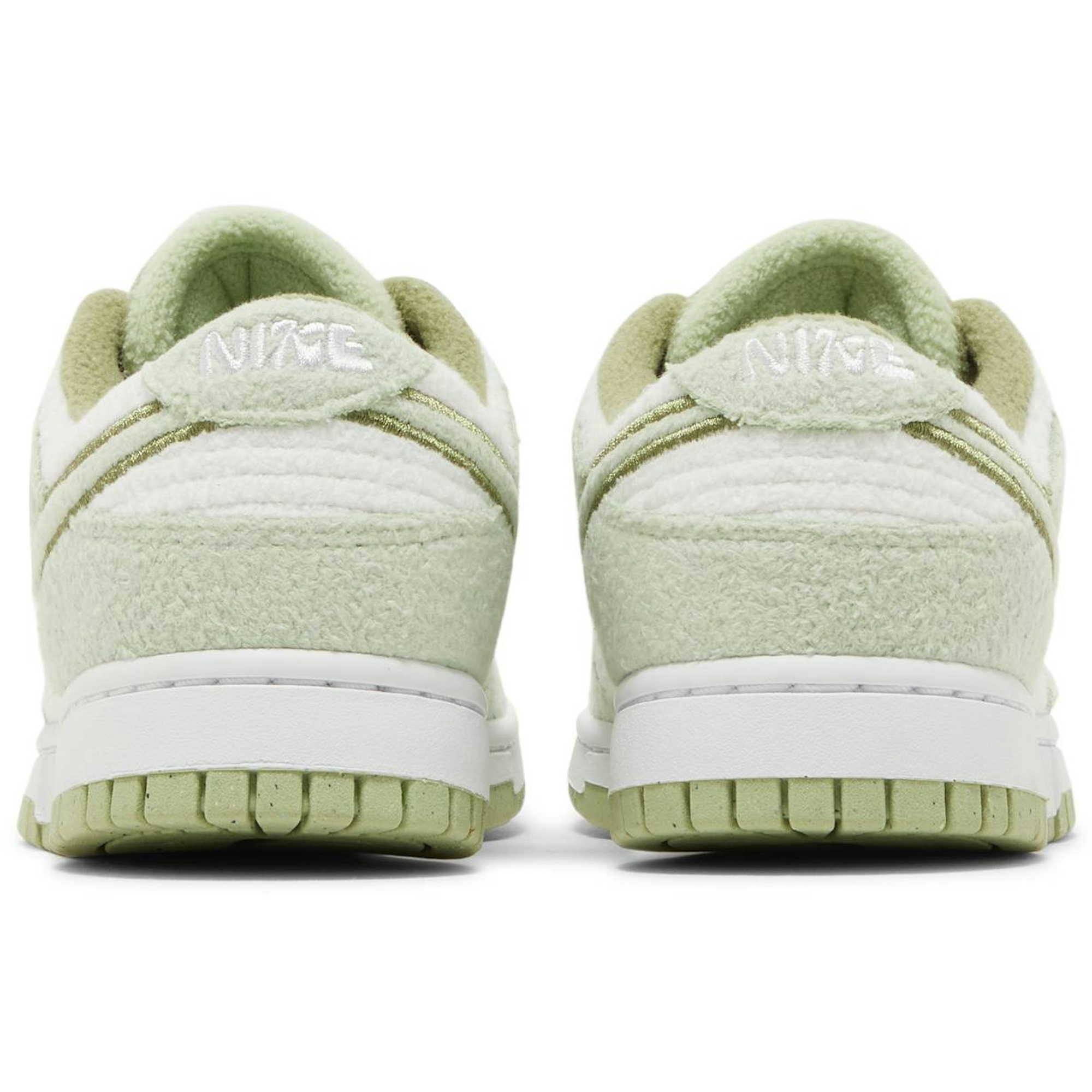 women-nike-dunk-low-fleece-honeydew-dq7579-300-qm3tu.jpeg