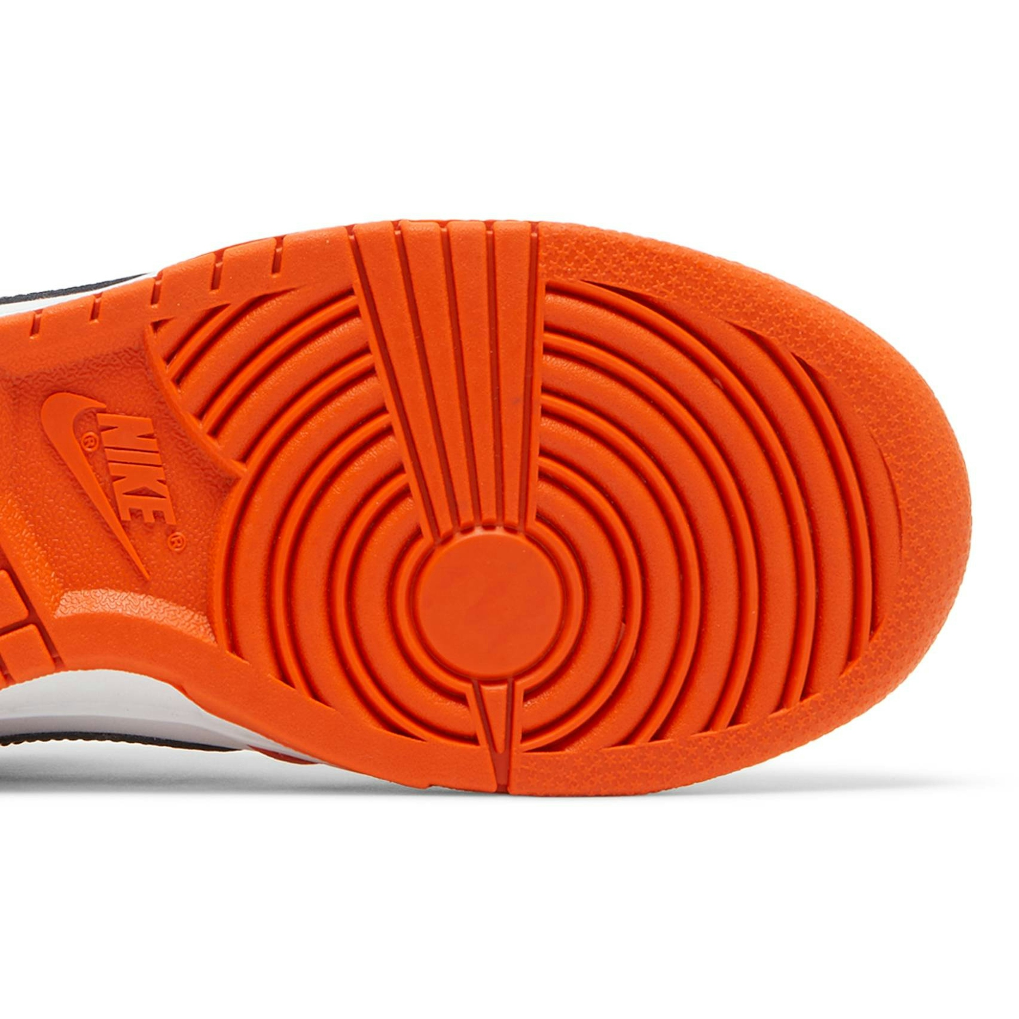 women-nike-dunk-low-halloween-dj9955-800-paa49.jpeg