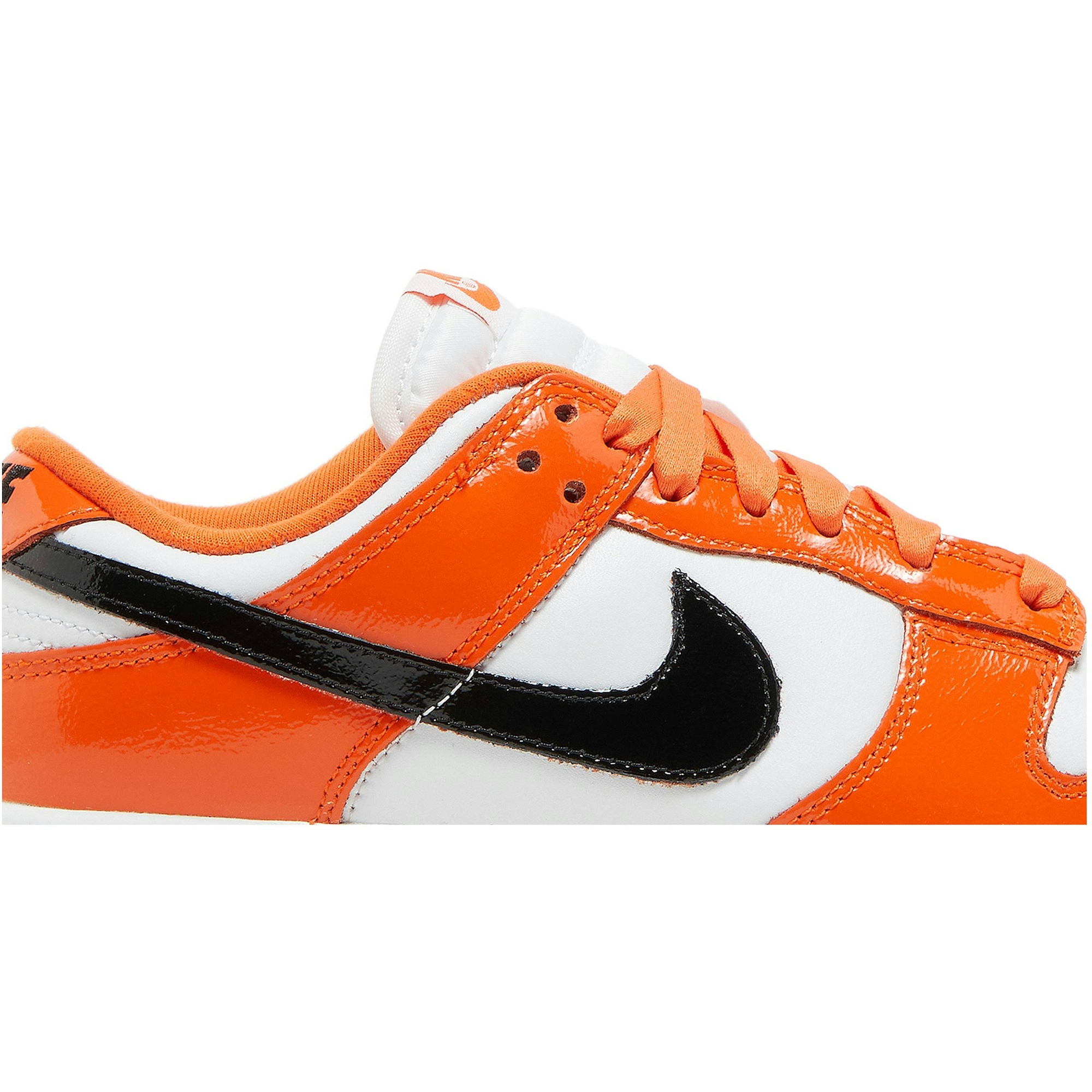 women-nike-dunk-low-halloween-dj9955-800-trr1x.jpeg