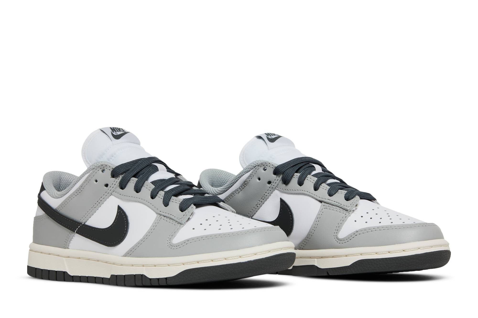 women-nike-dunk-low-light-smoke-grey-dd1503-117-7ebqa.jpeg