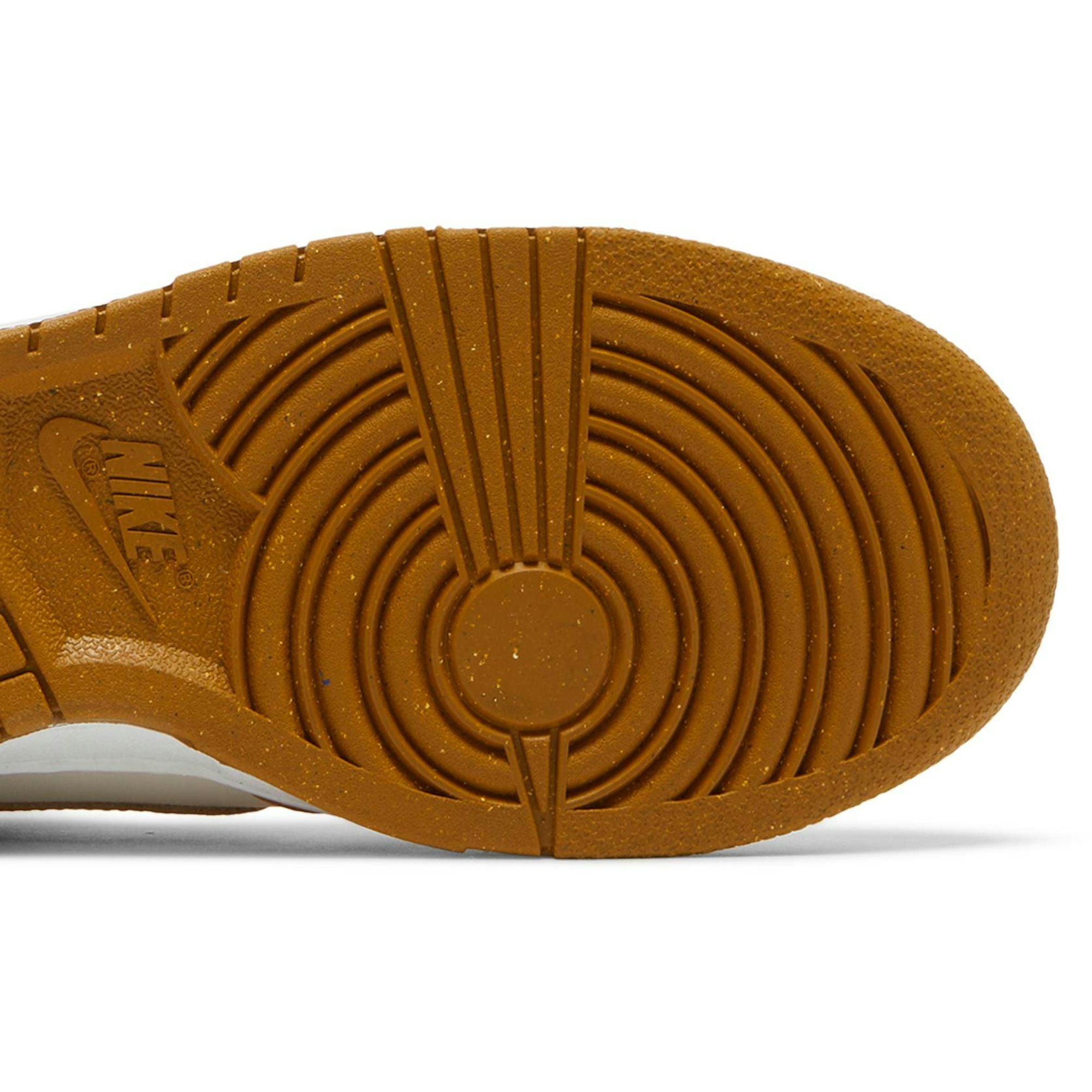 women-nike-dunk-low-next-nature-curry-dn1431-001-nrnua.jpeg