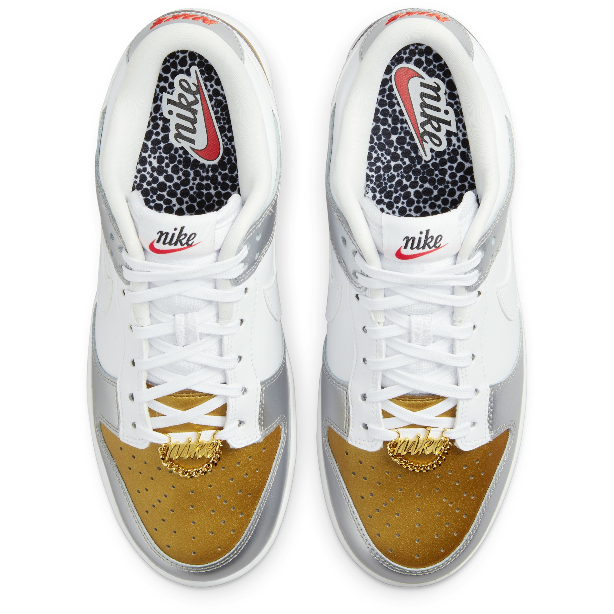 women-nike-dunk-low-se-white-metallic-gold-silver-dh4403-700-xuheg.jpg